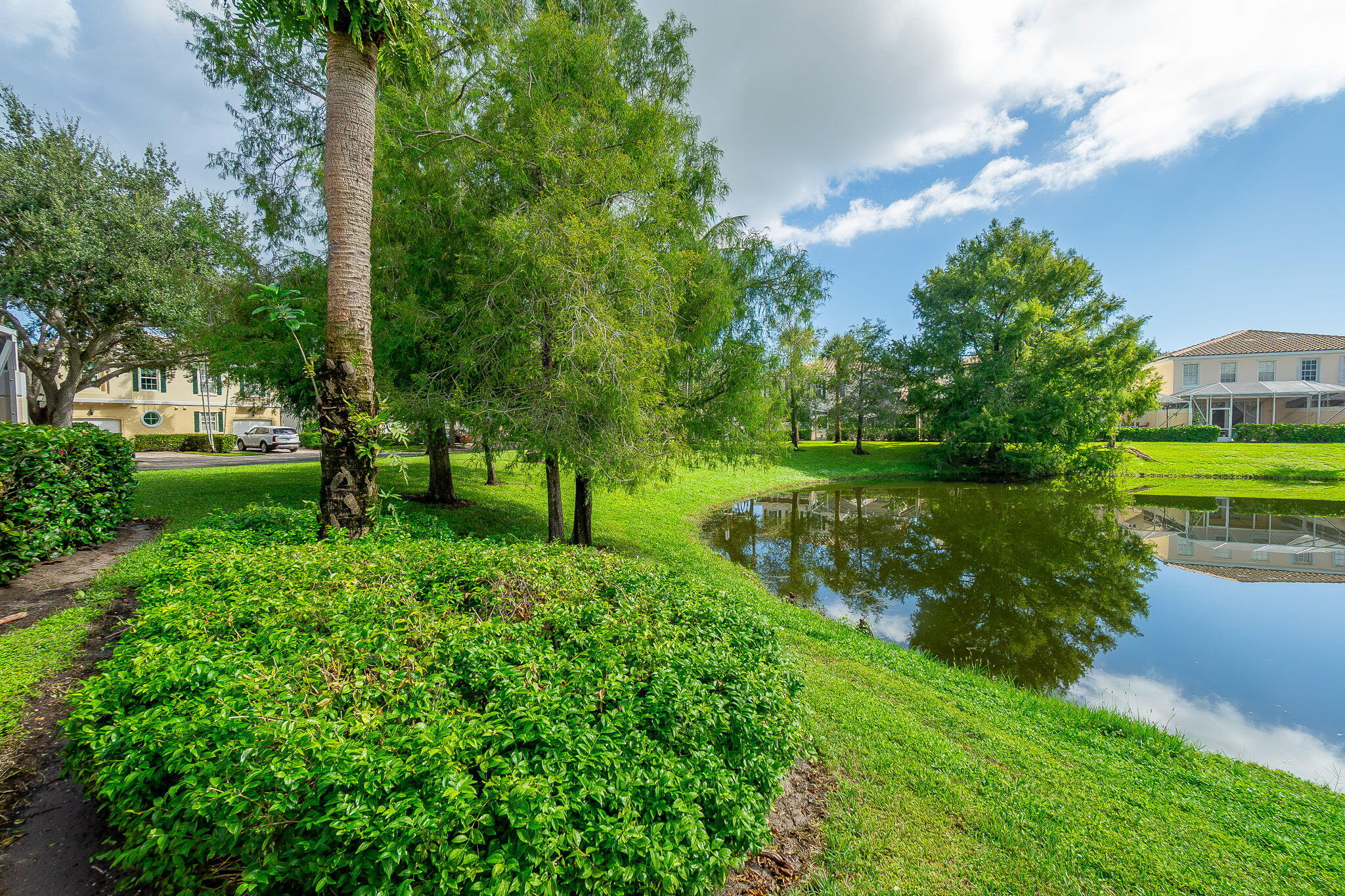 203 FORTUNA, Palm Beach Gardens FL 33410