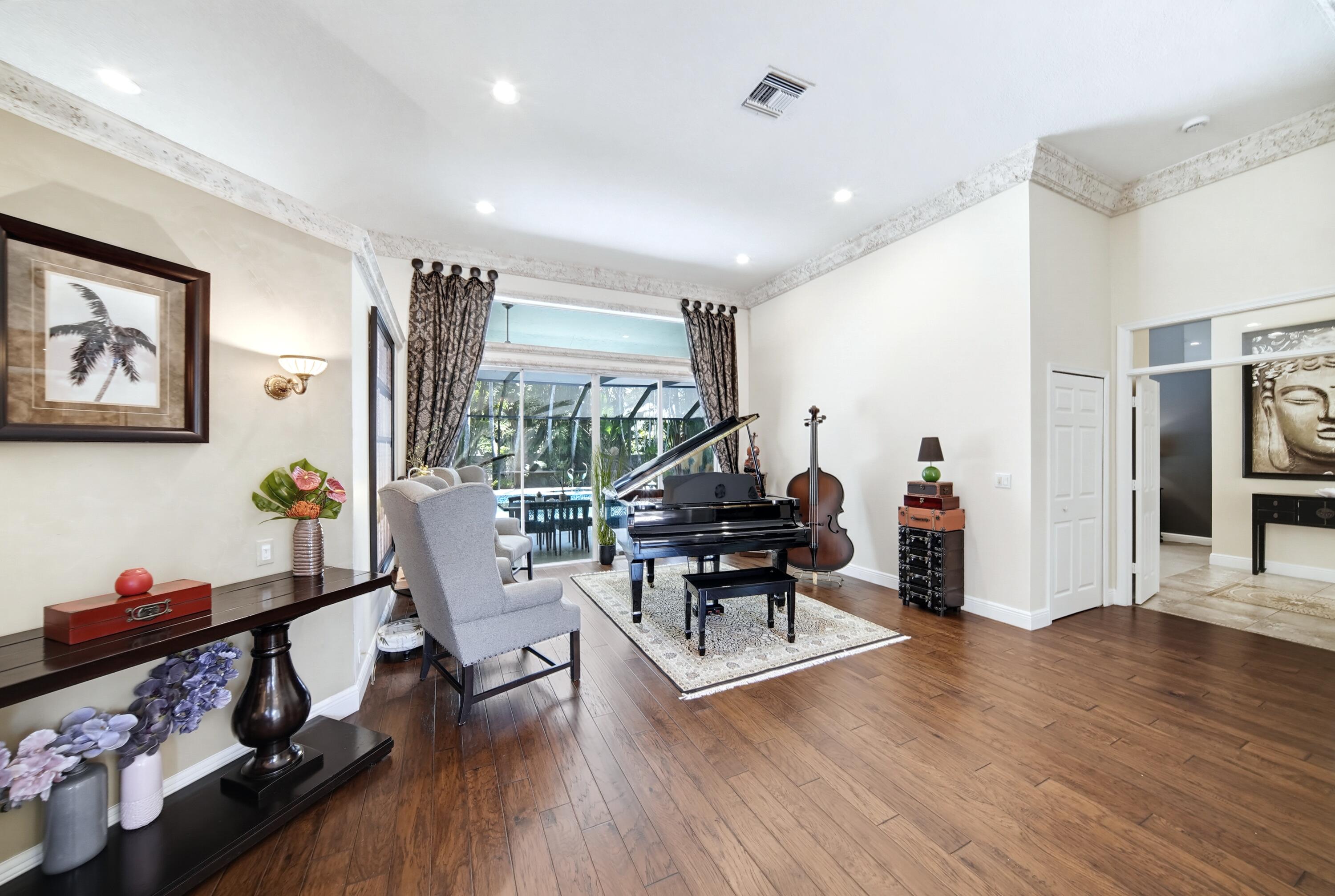 1051 NW 121ST, Coral Springs FL 33071