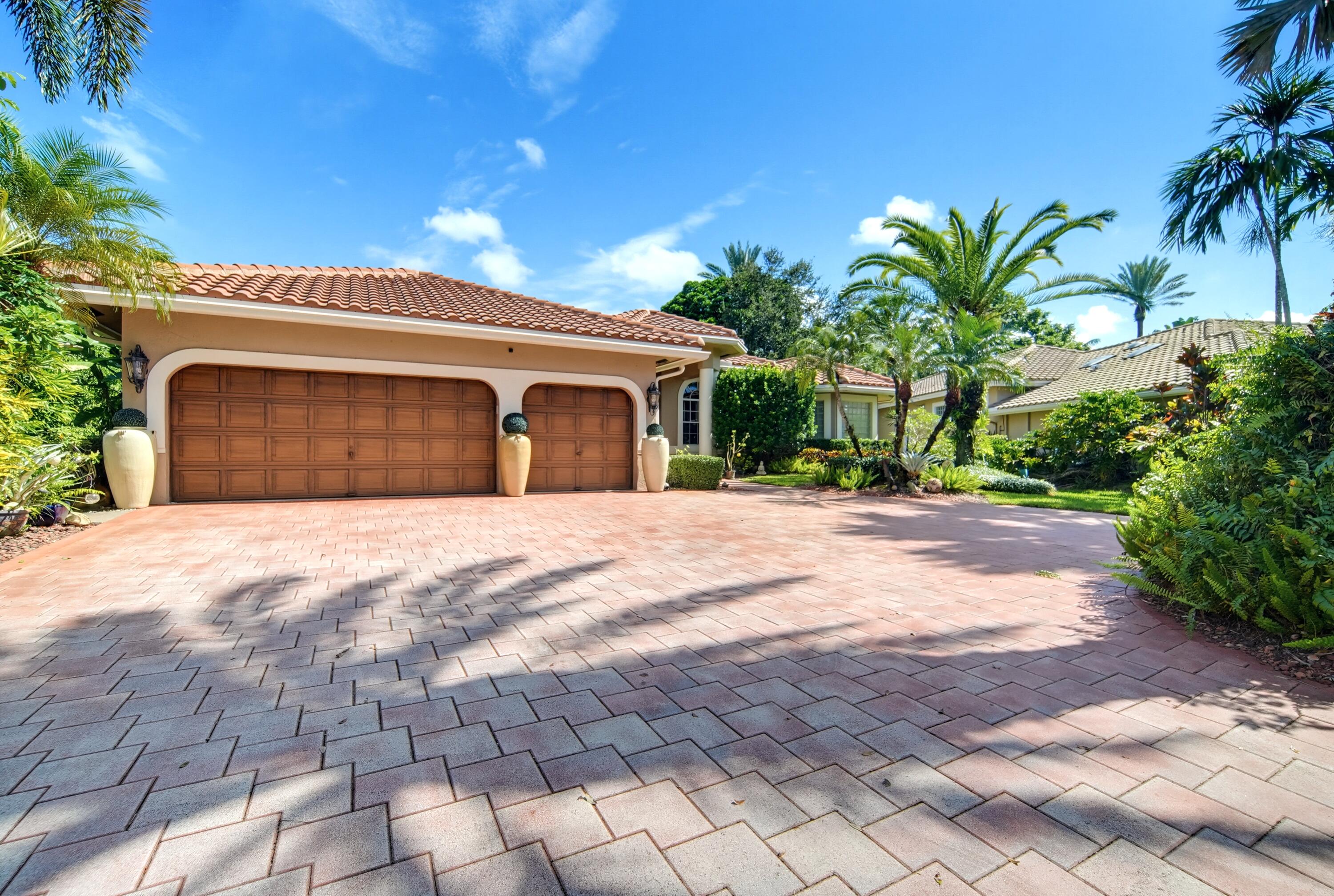 1051 NW 121ST, Coral Springs FL 33071
