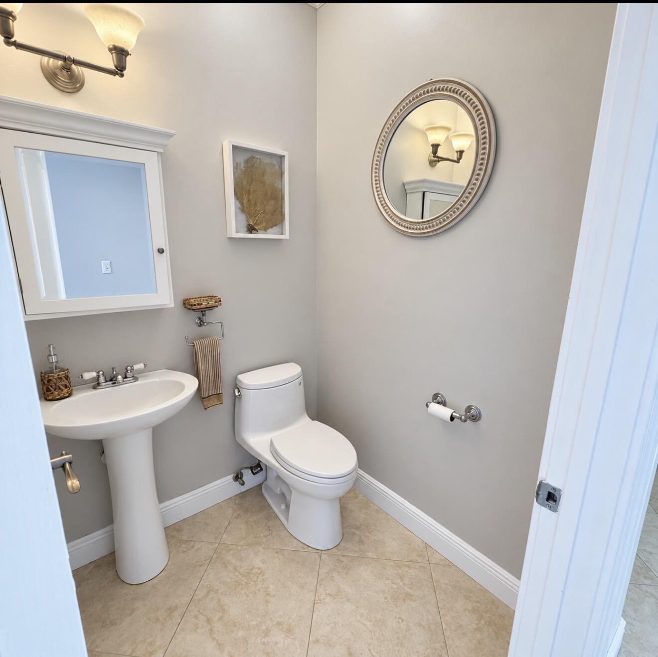 9707 TAVERNIER, Boca Raton FL 33496