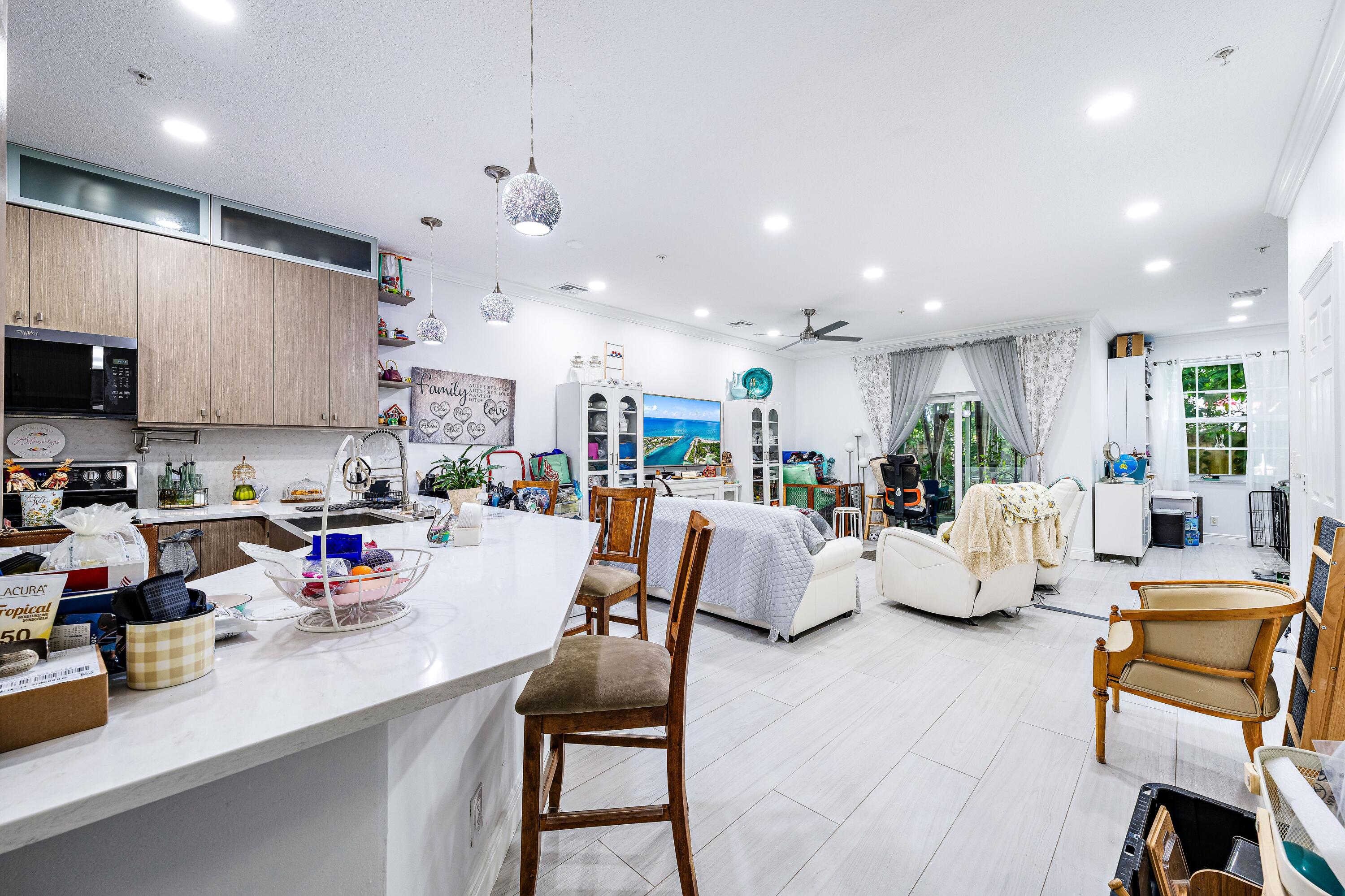 111 LIGHTHOUSE #D, Tequesta FL 33469