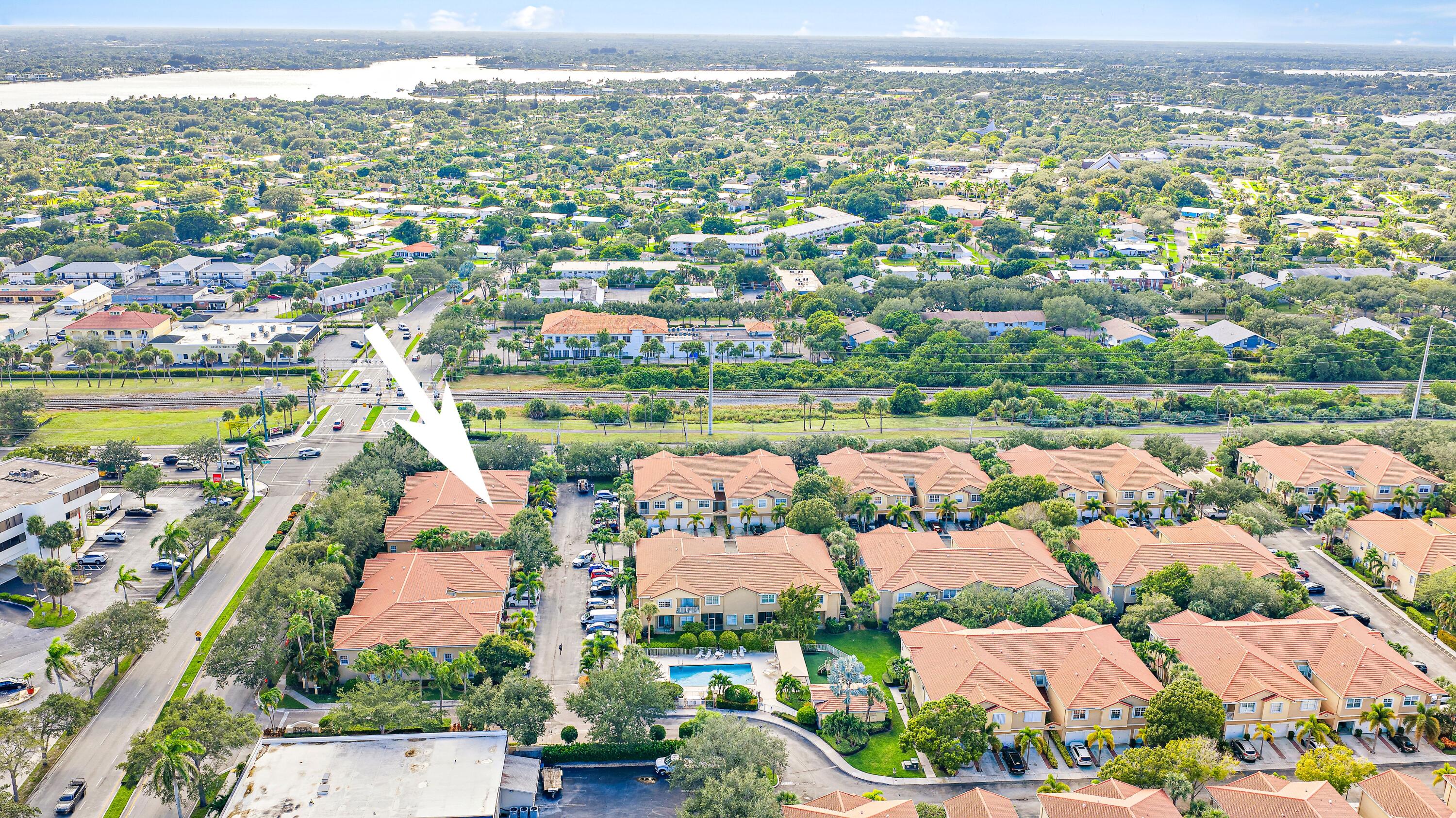 111 LIGHTHOUSE #D, Tequesta FL 33469