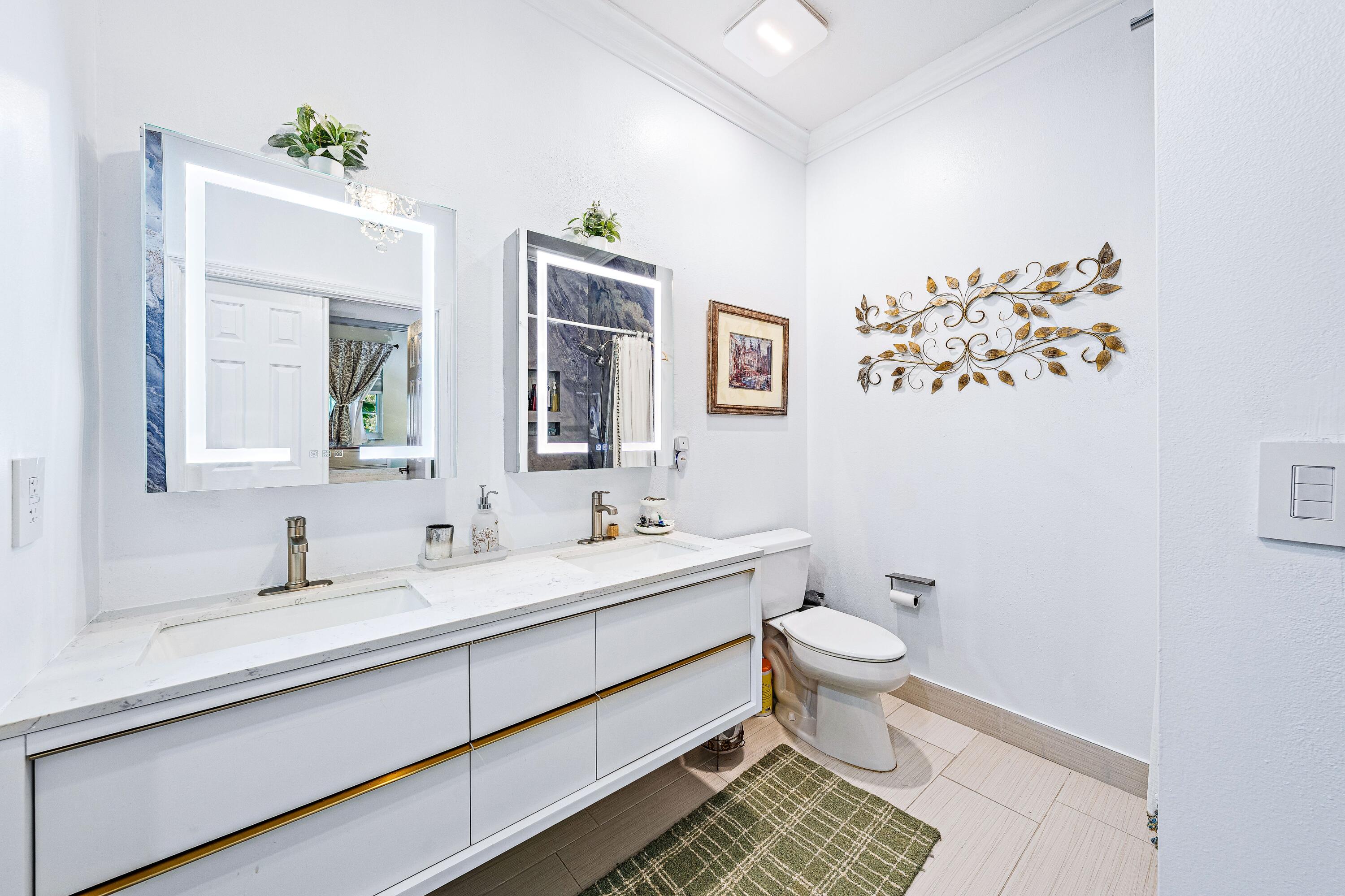 111 LIGHTHOUSE #D, Tequesta FL 33469
