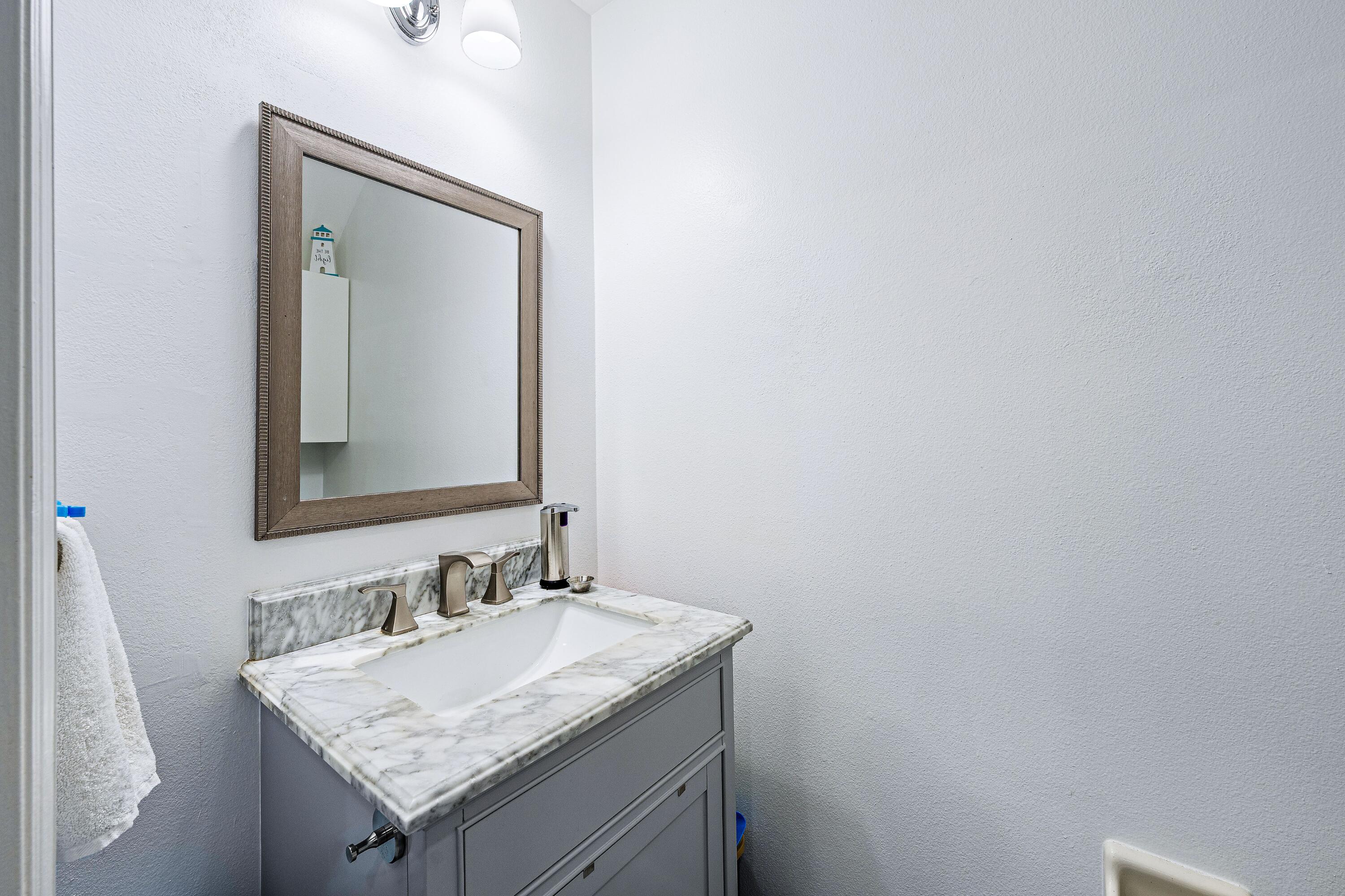 111 LIGHTHOUSE #D, Tequesta FL 33469