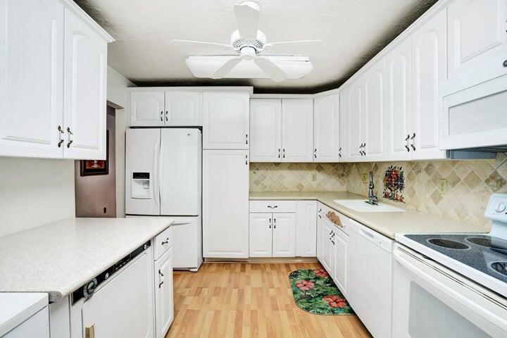 14 WESTGATE #14D, Boynton Beach FL 33436
