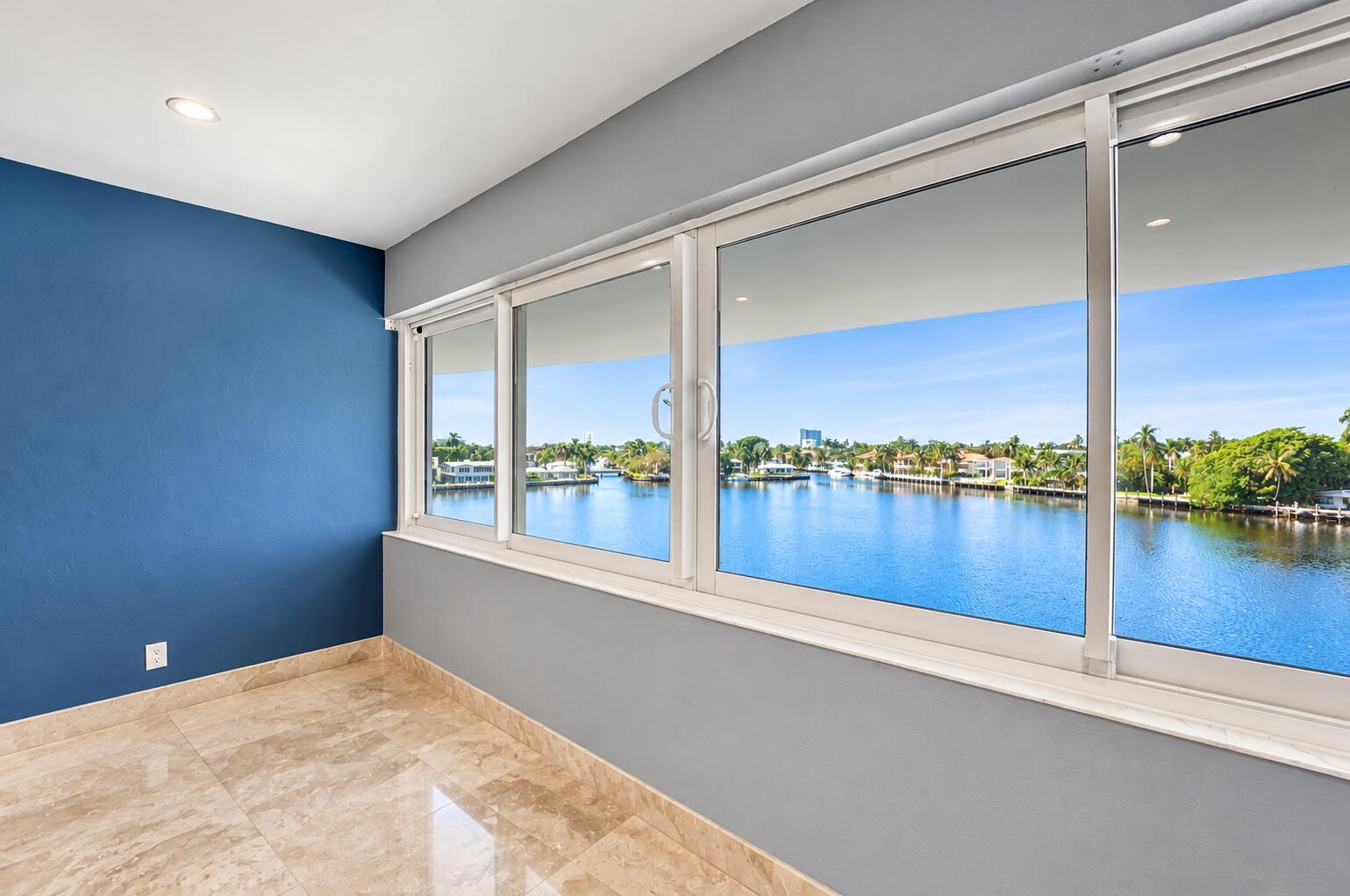 333 SUNSET #207, Fort Lauderdale FL 33301