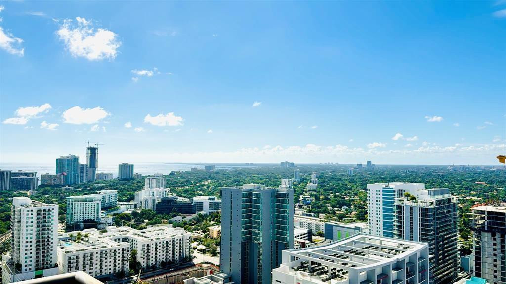 999 SW 1ST #3313, Miami FL 33130