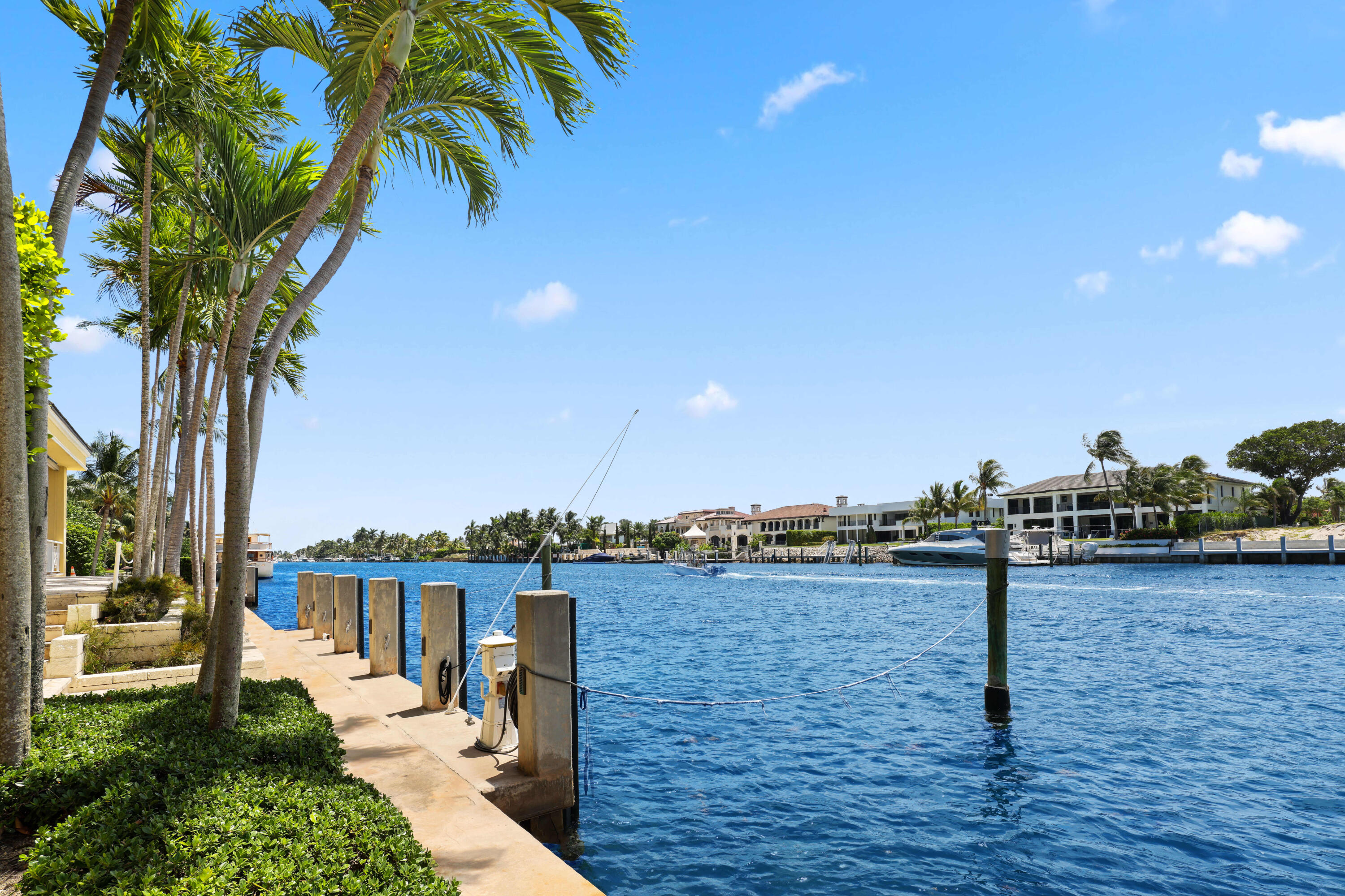 1083 Hillsboro Mile, Hillsboro Beach FL 33062