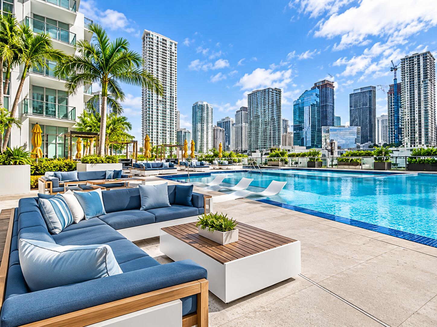 92 SW 3rd #4006, Miami FL 33130