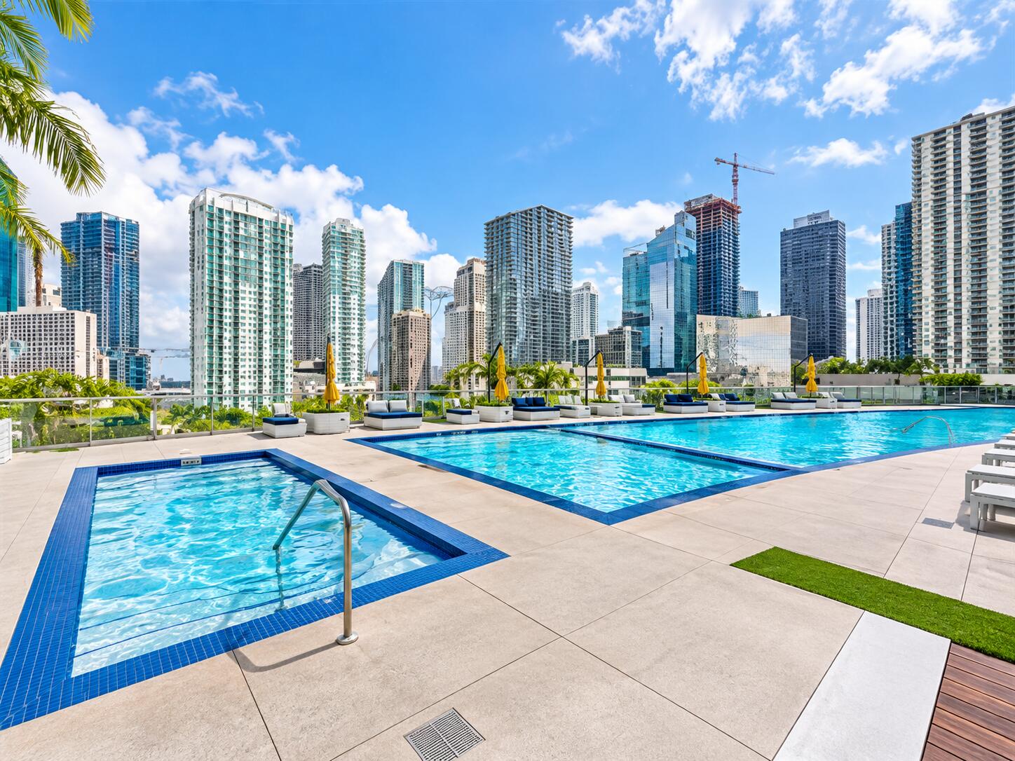 92 SW 3rd #4006, Miami FL 33130
