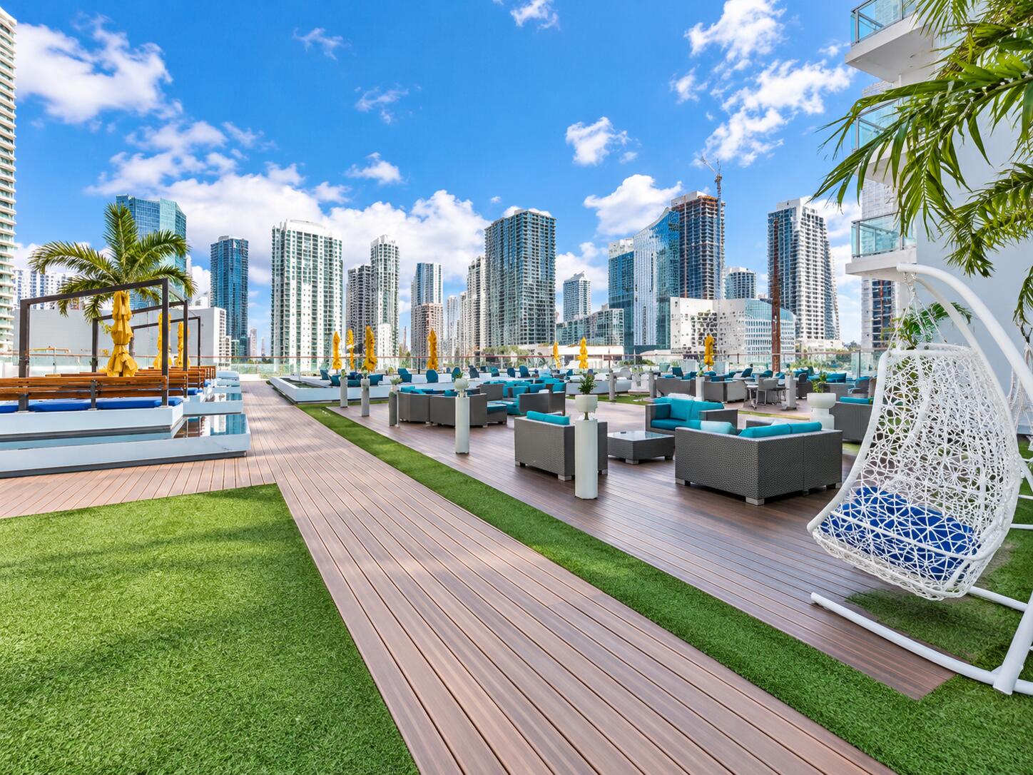 92 SW 3rd #4006, Miami FL 33130