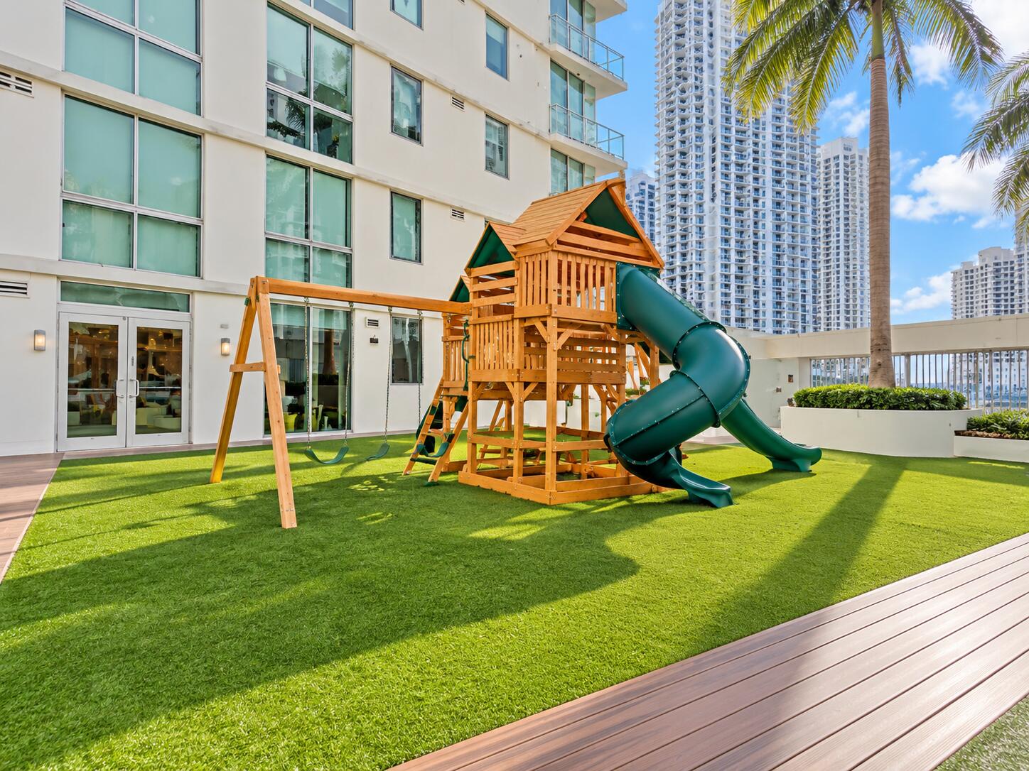 92 SW 3rd #4006, Miami FL 33130