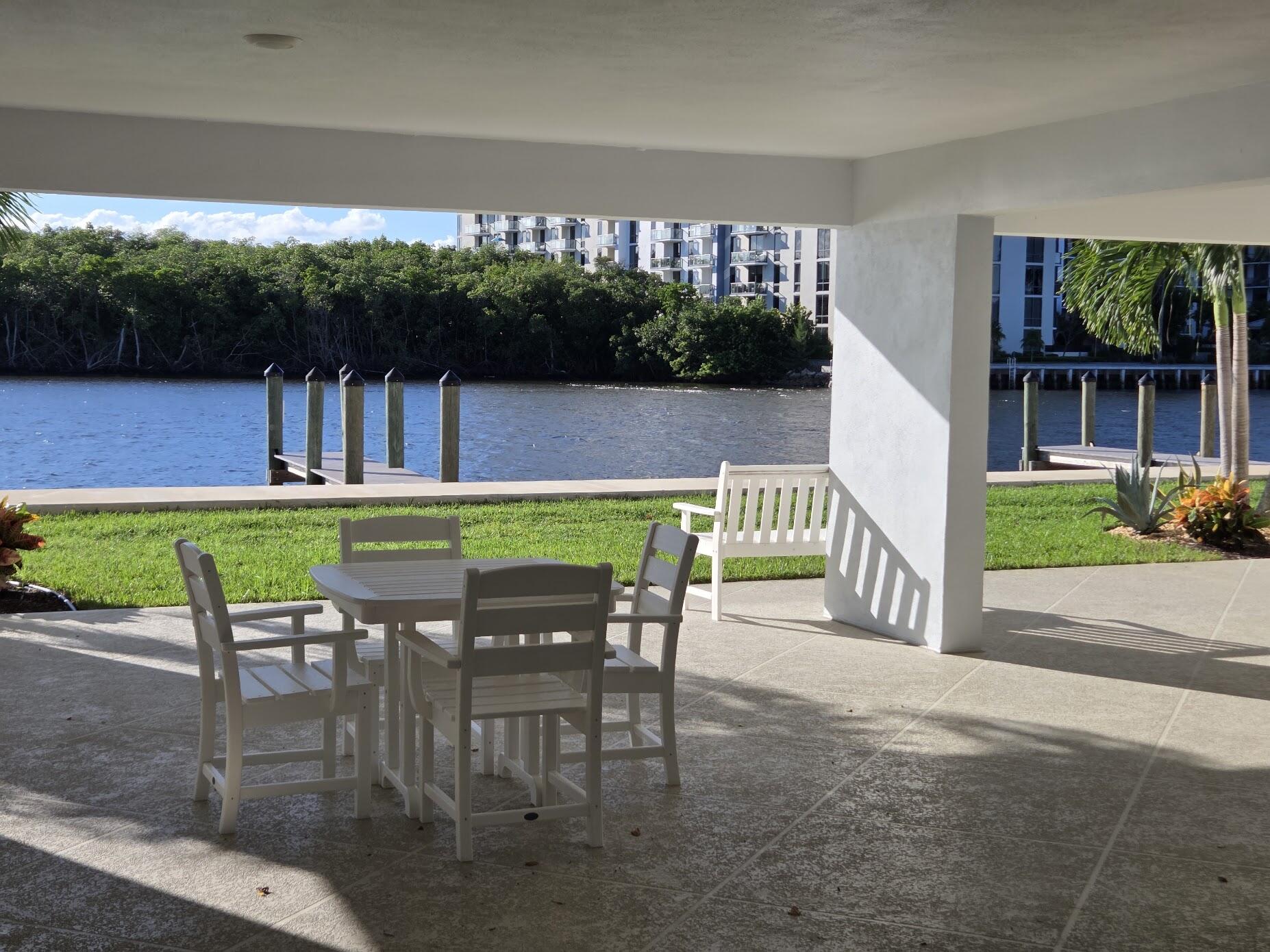 5550 N Ocean #204, Ocean Ridge FL 33435