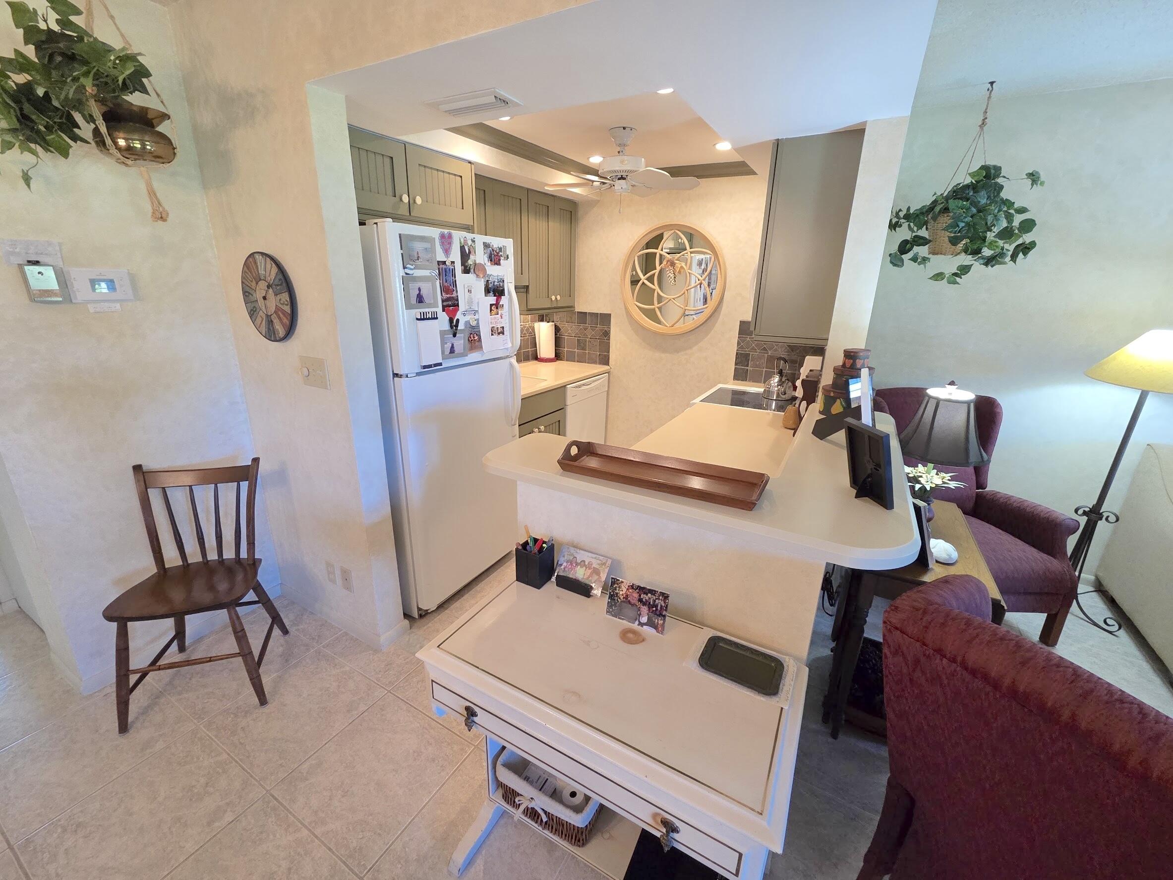 5550 N Ocean #204, Ocean Ridge FL 33435