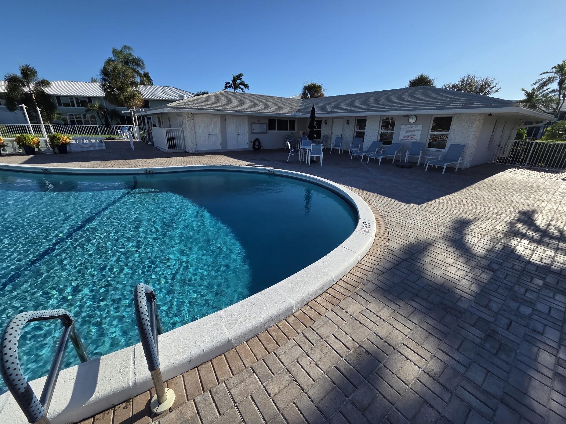 5550 N Ocean #204, Ocean Ridge FL 33435