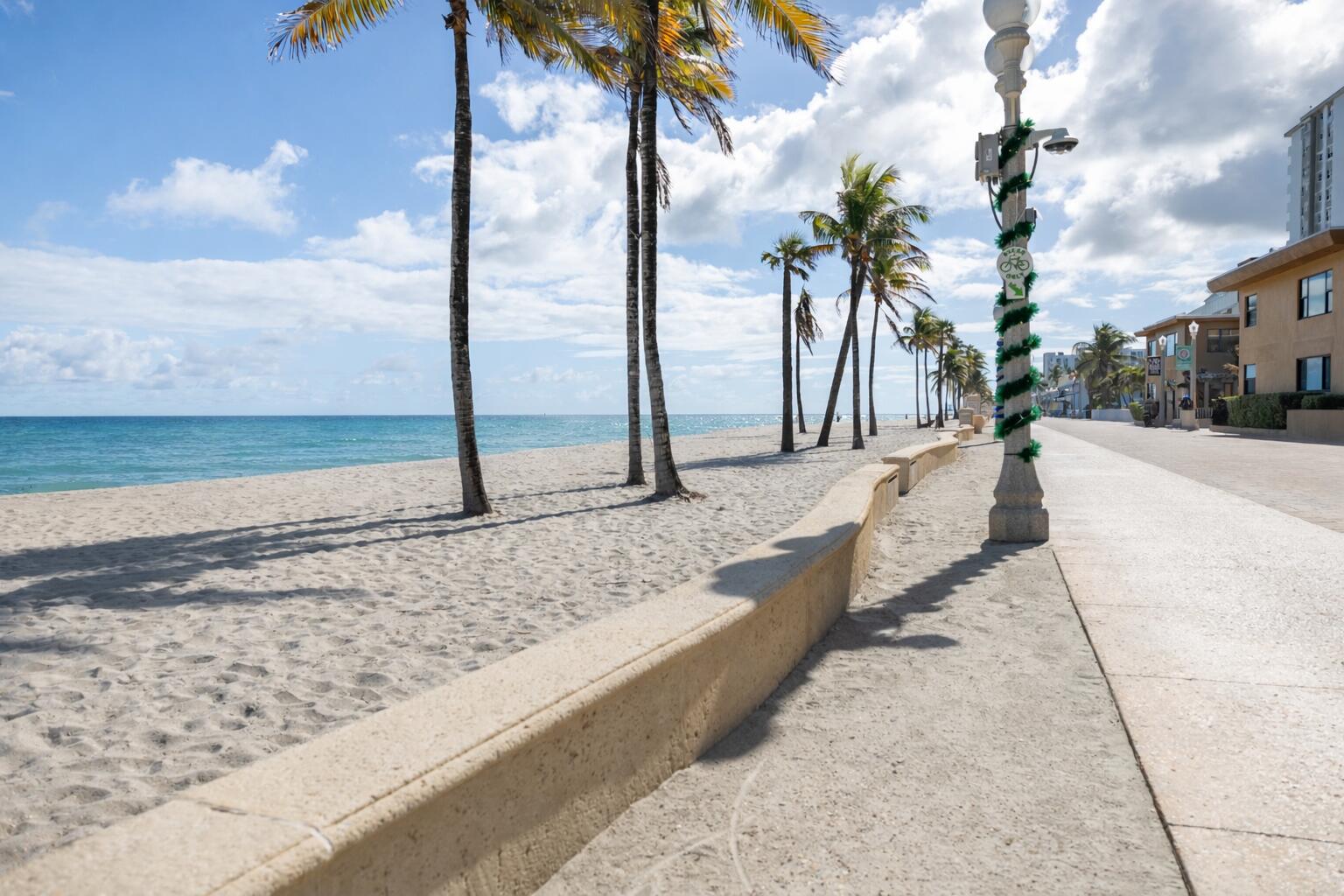 3319 N Ocean #TH6, Hollywood FL 33019