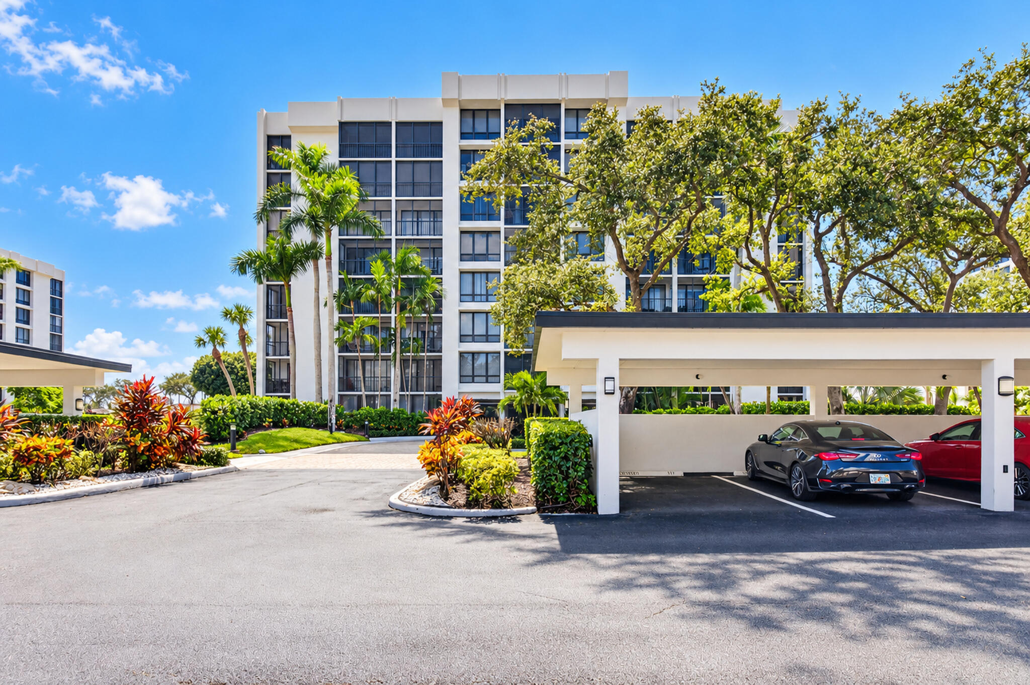 7786 Lakeside #614, Boca Raton FL 33434