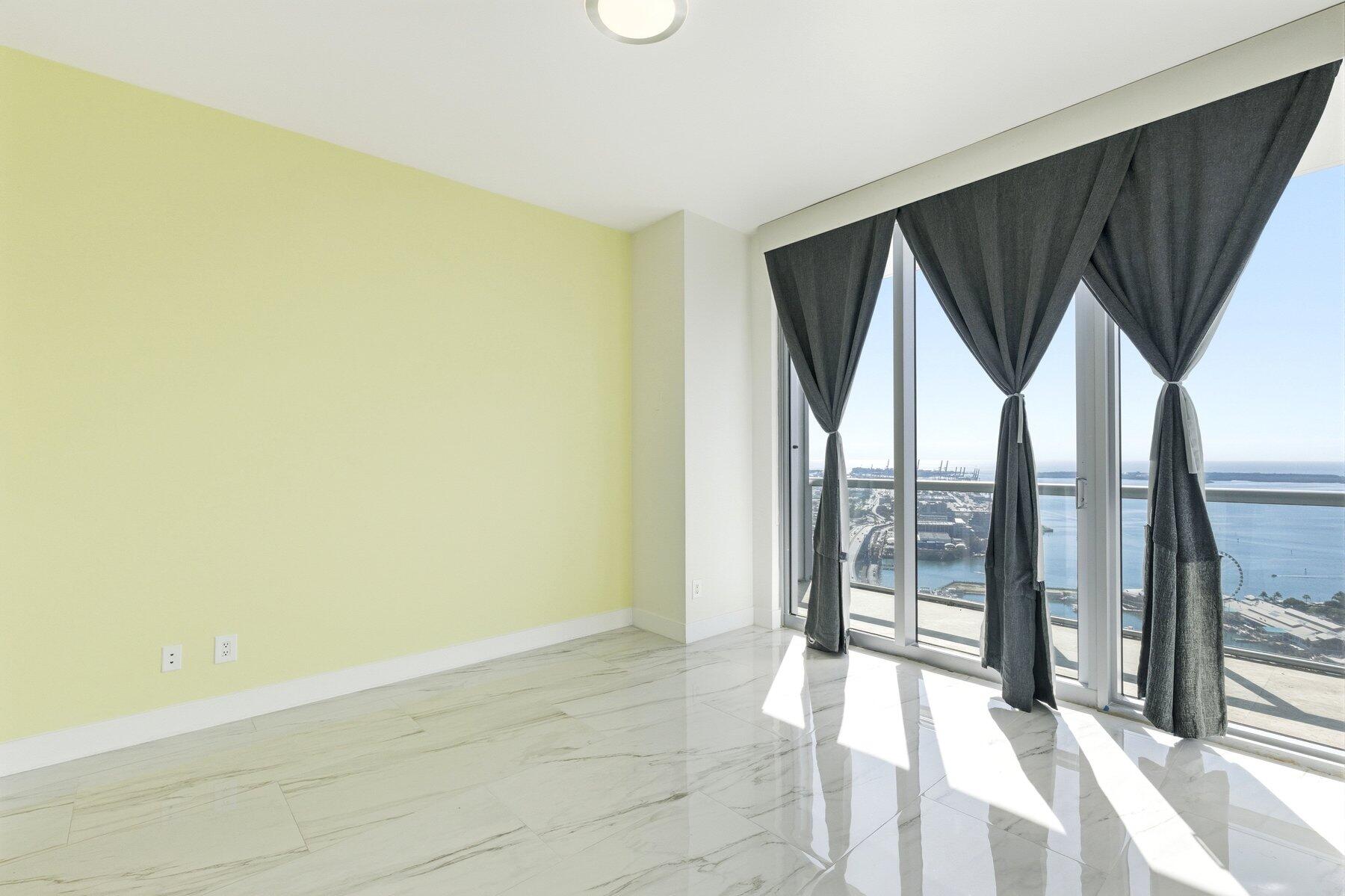 888 BISCAYNE #4904, Miami FL 33132