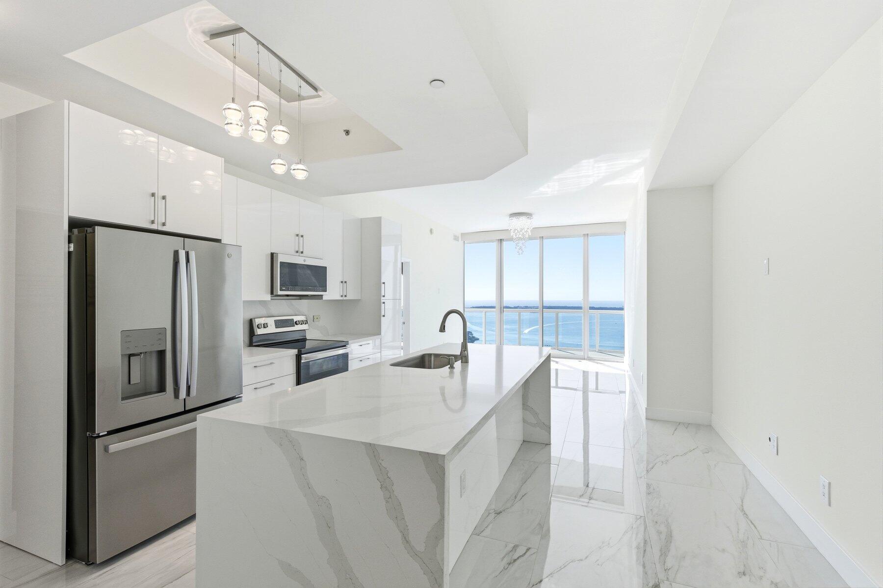 888 BISCAYNE #4904, Miami FL 33132