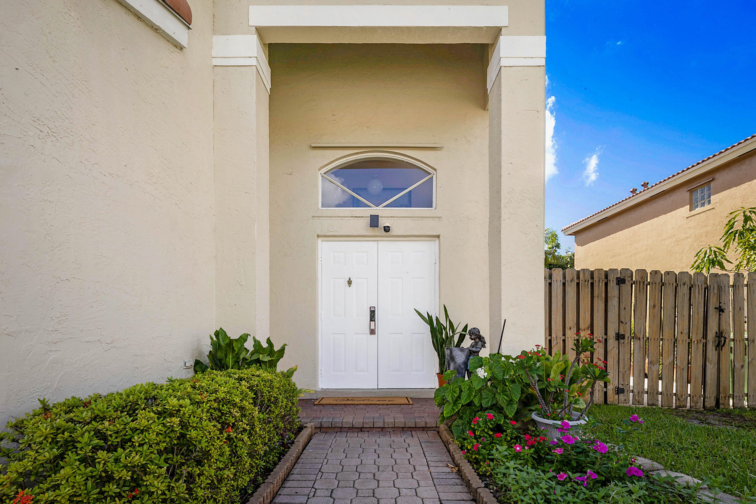 6666 Saltaire, Margate FL 33063
