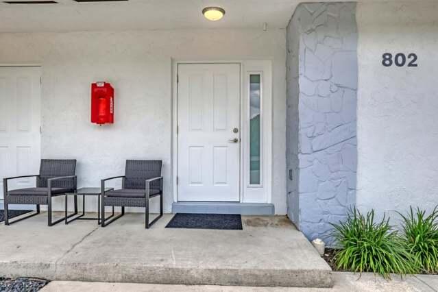 802 S Broadway #4, Lantana FL 33462