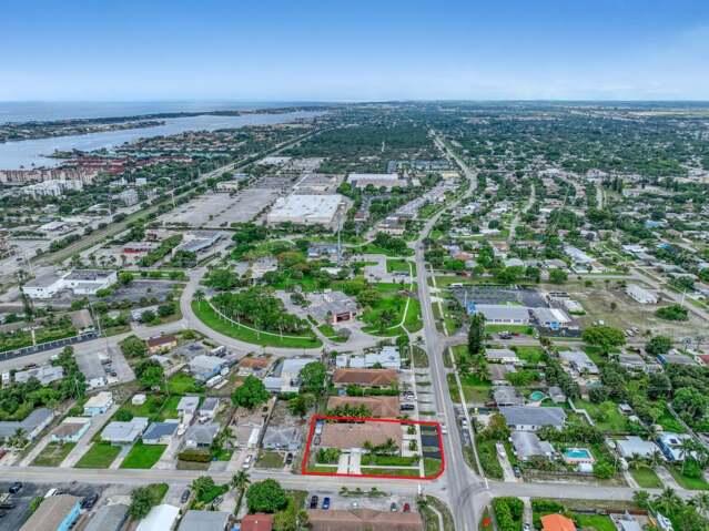 802 S Broadway #4, Lantana FL 33462