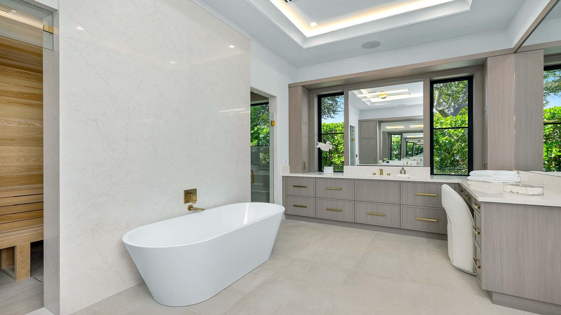 2775 Ave Au Soleil, Gulf Stream FL 33483