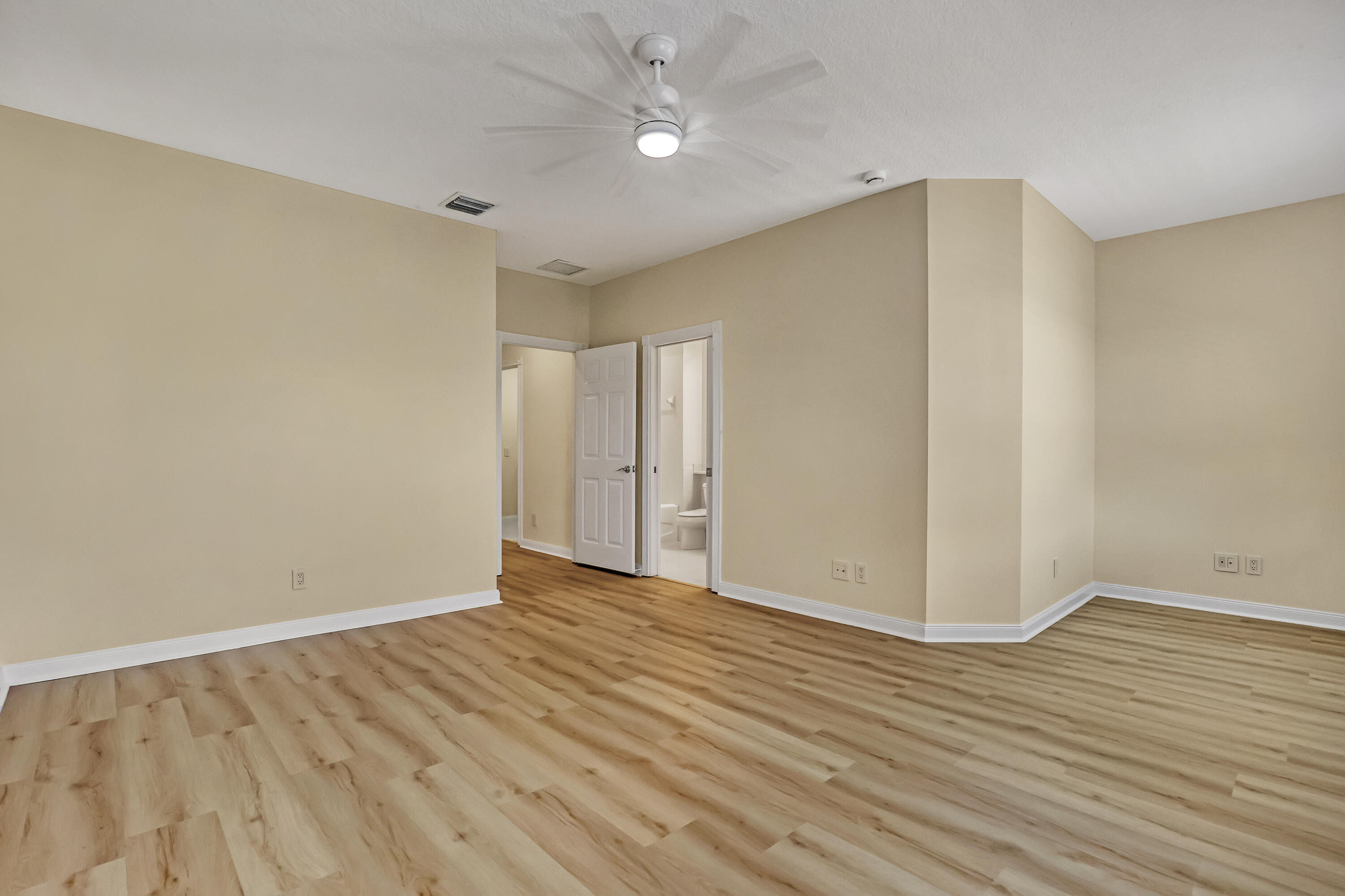 115 Soriano, Jupiter FL 33458