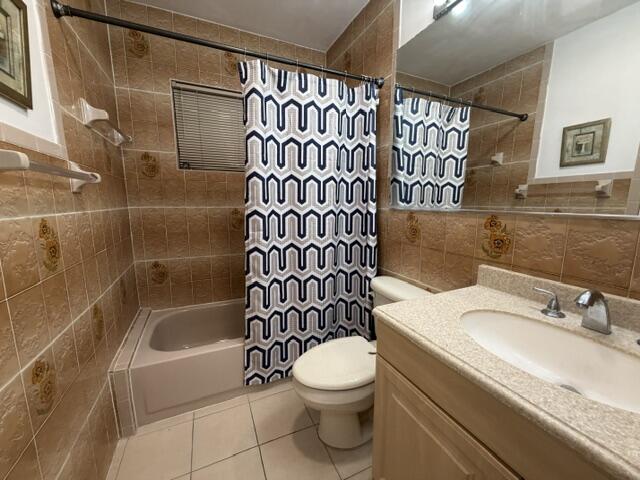 378 W 39th, Hialeah FL 33012