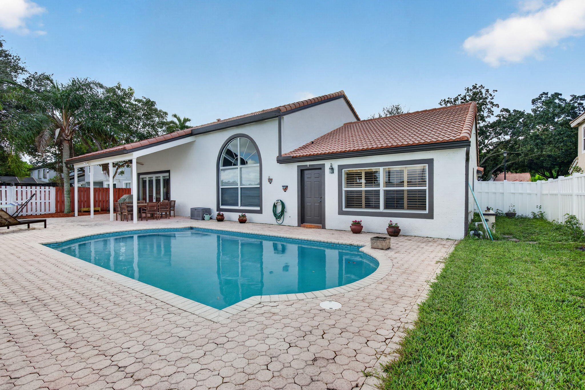 10257 BERMUDA, Cooper City FL 33026