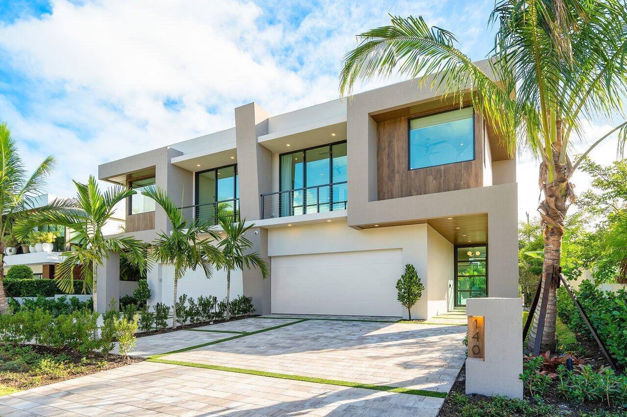 140 NE WAVECREST, Boca Raton FL 33432