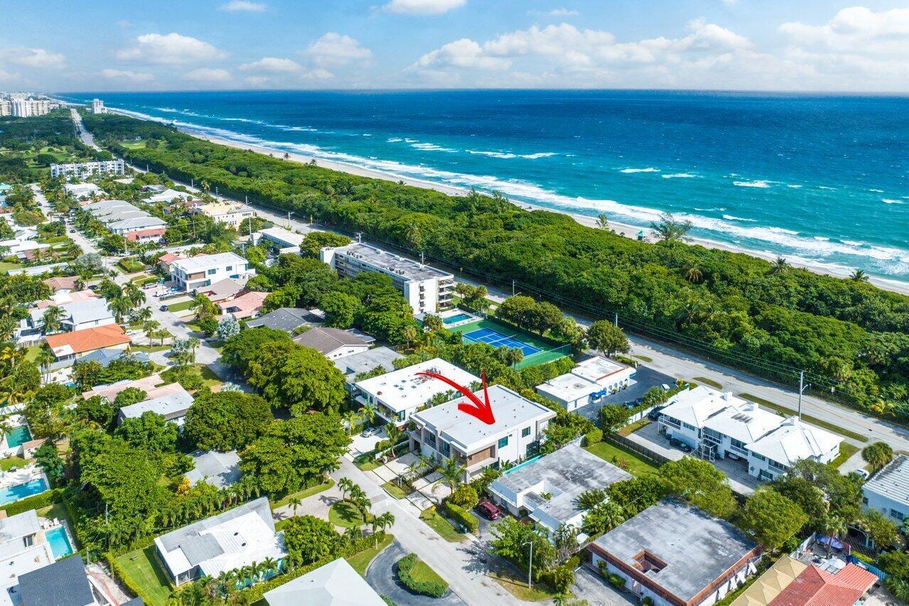 140 NE WAVECREST, Boca Raton FL 33432