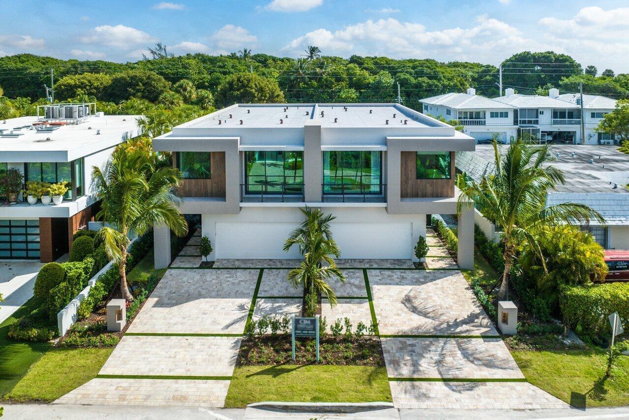 140 NE WAVECREST, Boca Raton FL 33432