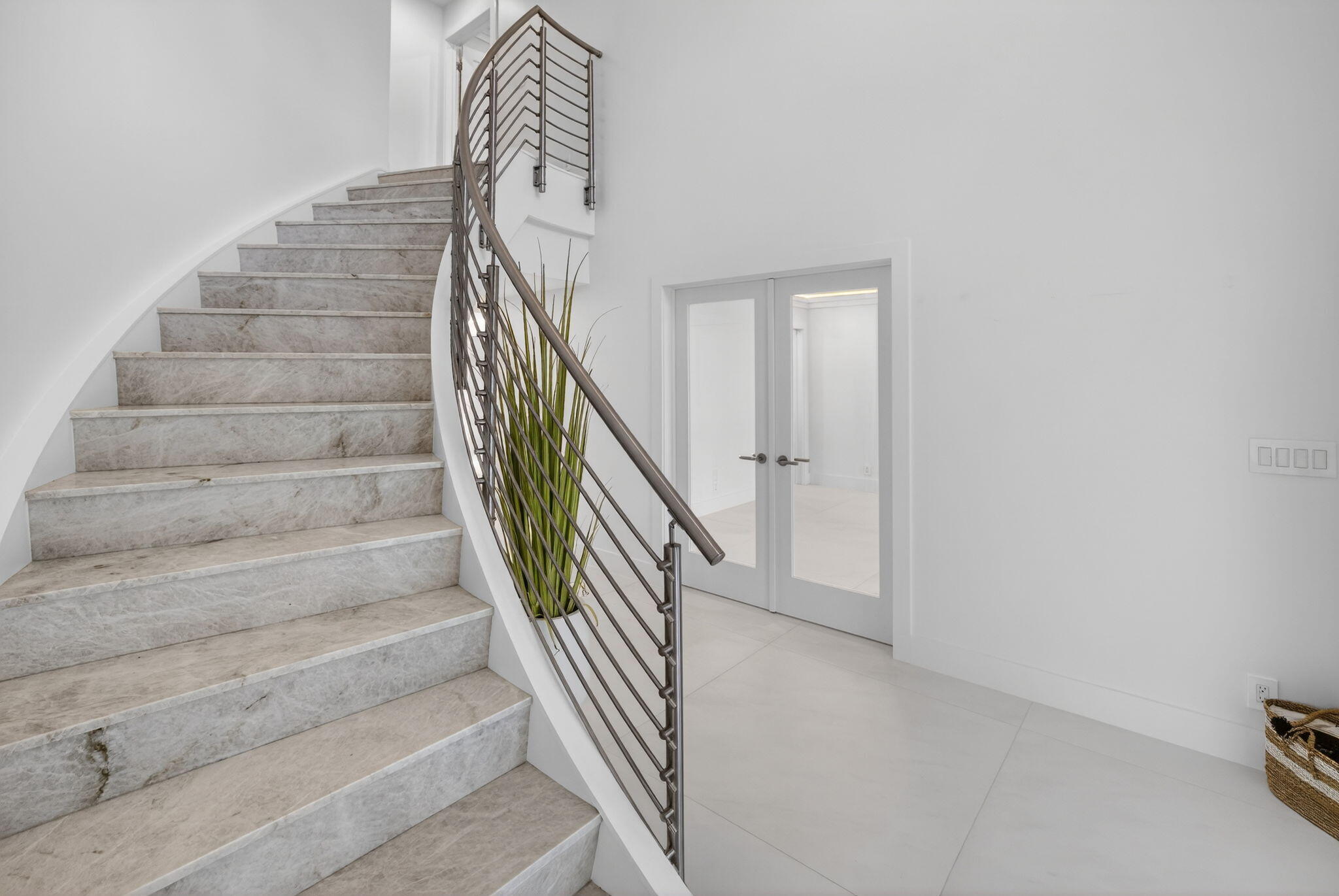 3316 NE 37TH, Fort Lauderdale FL 33308