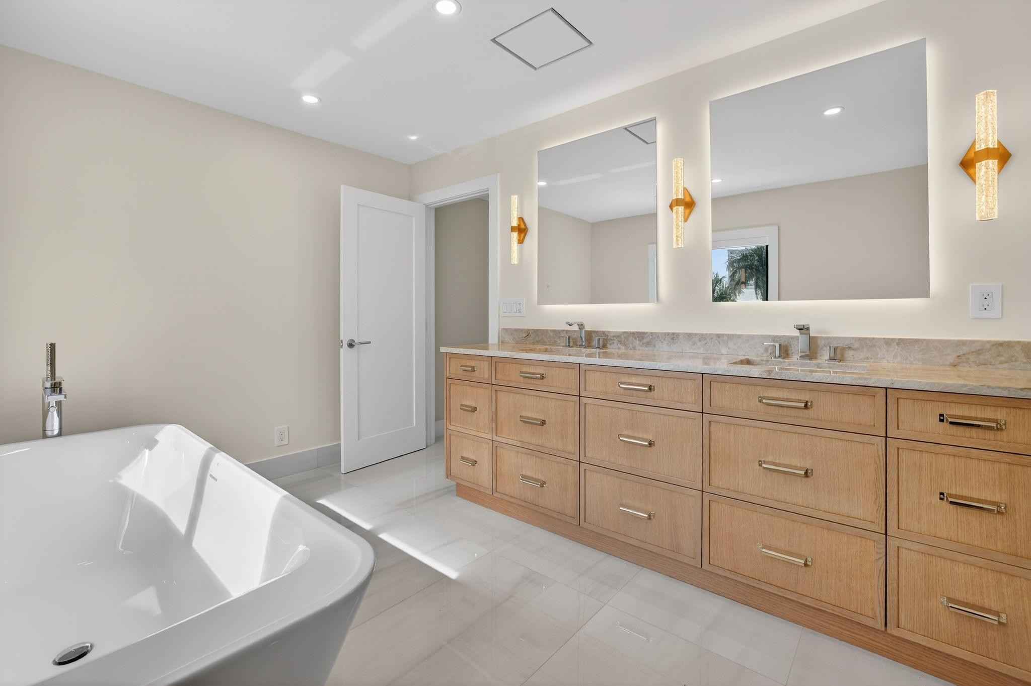 3316 NE 37TH, Fort Lauderdale FL 33308