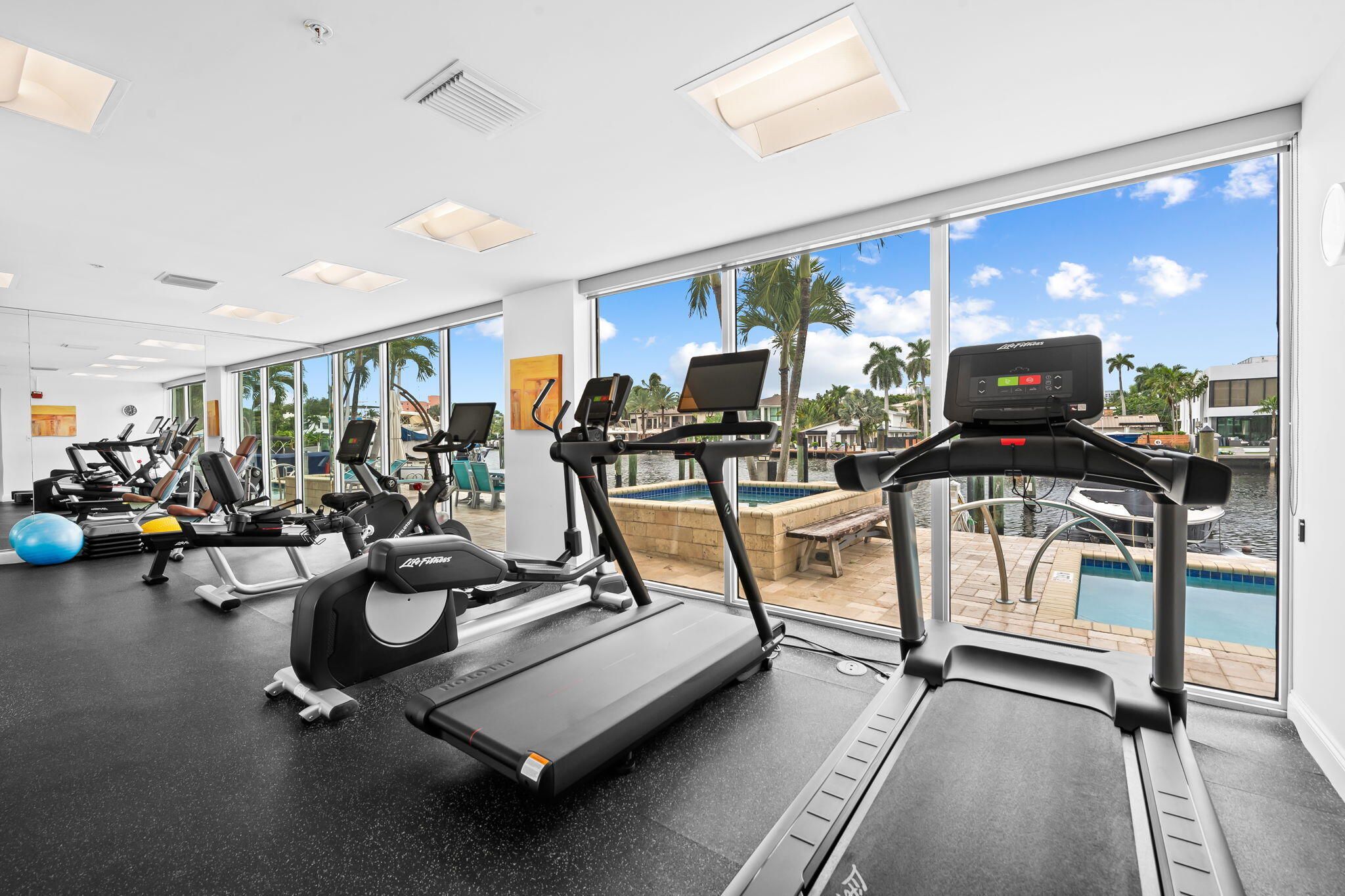45 HENDRICKS #402, Fort Lauderdale FL 33301