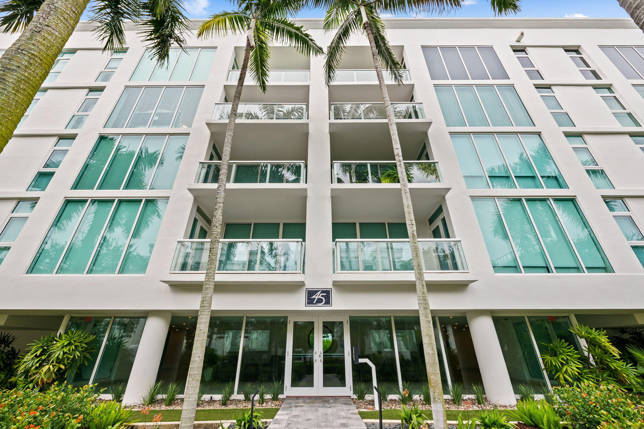 45 HENDRICKS #402, Fort Lauderdale FL 33301