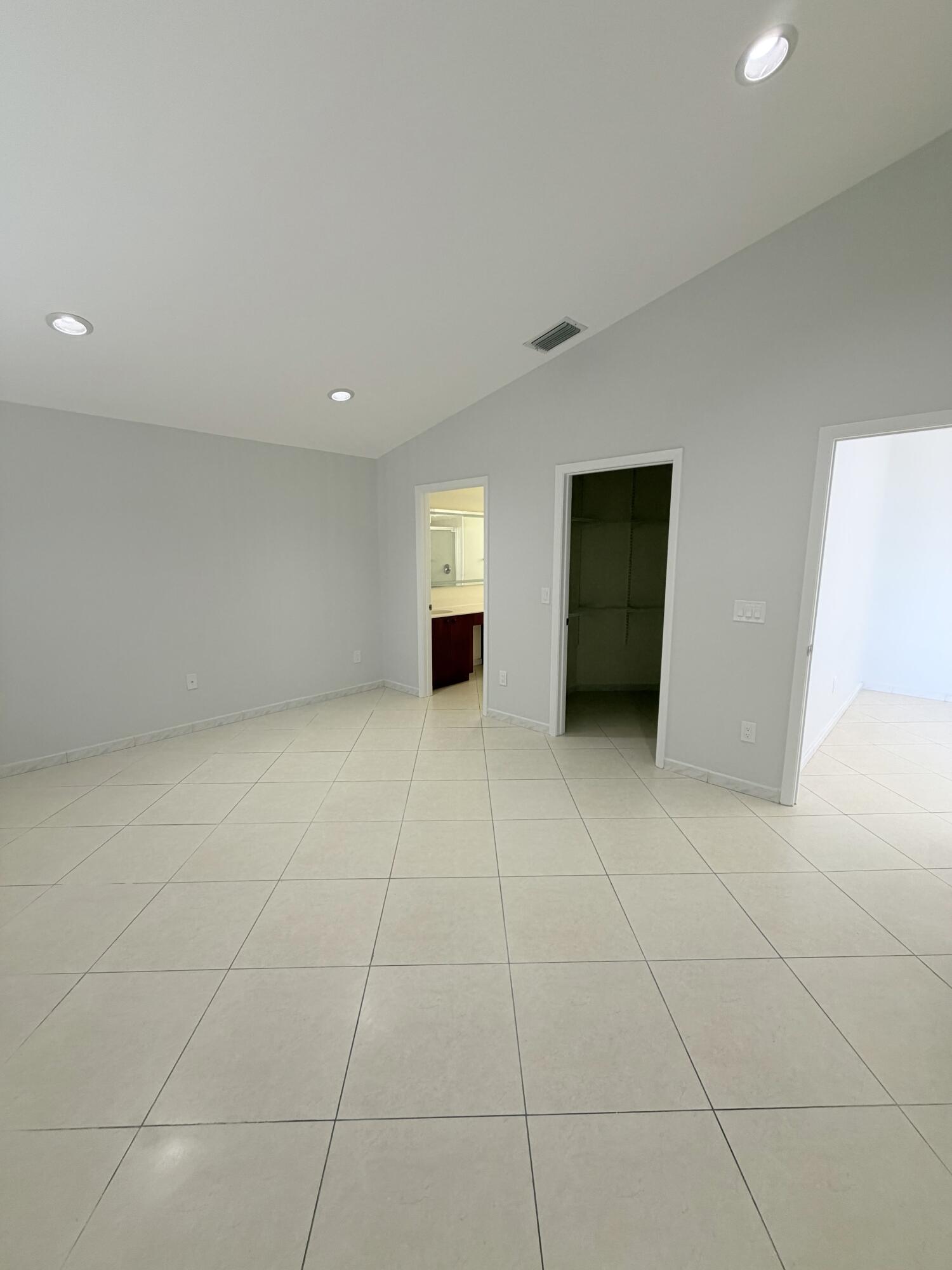 9671 TAVERNIER, Boca Raton FL 33496