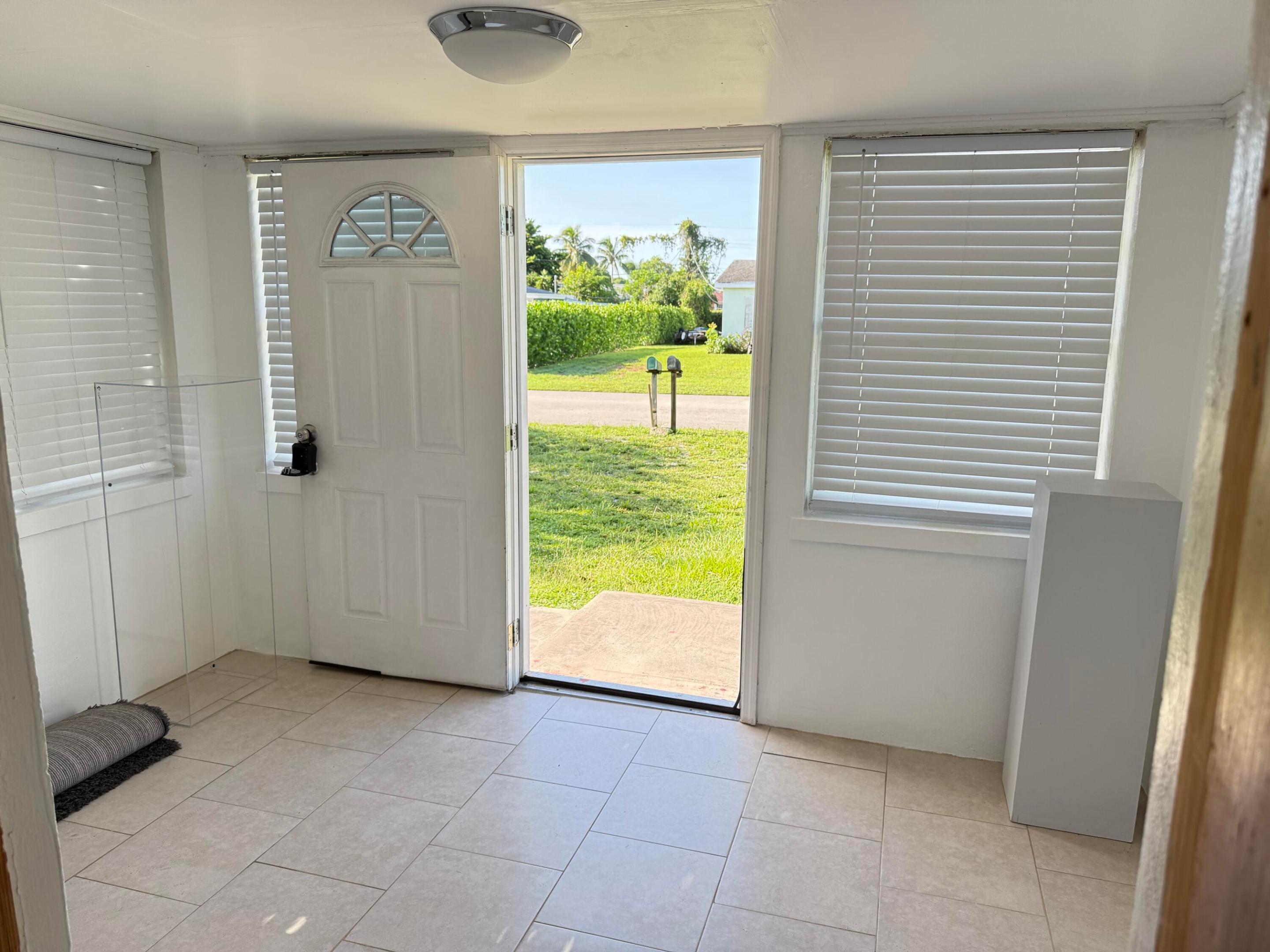 2877 Seminole, Palm Springs FL 33406