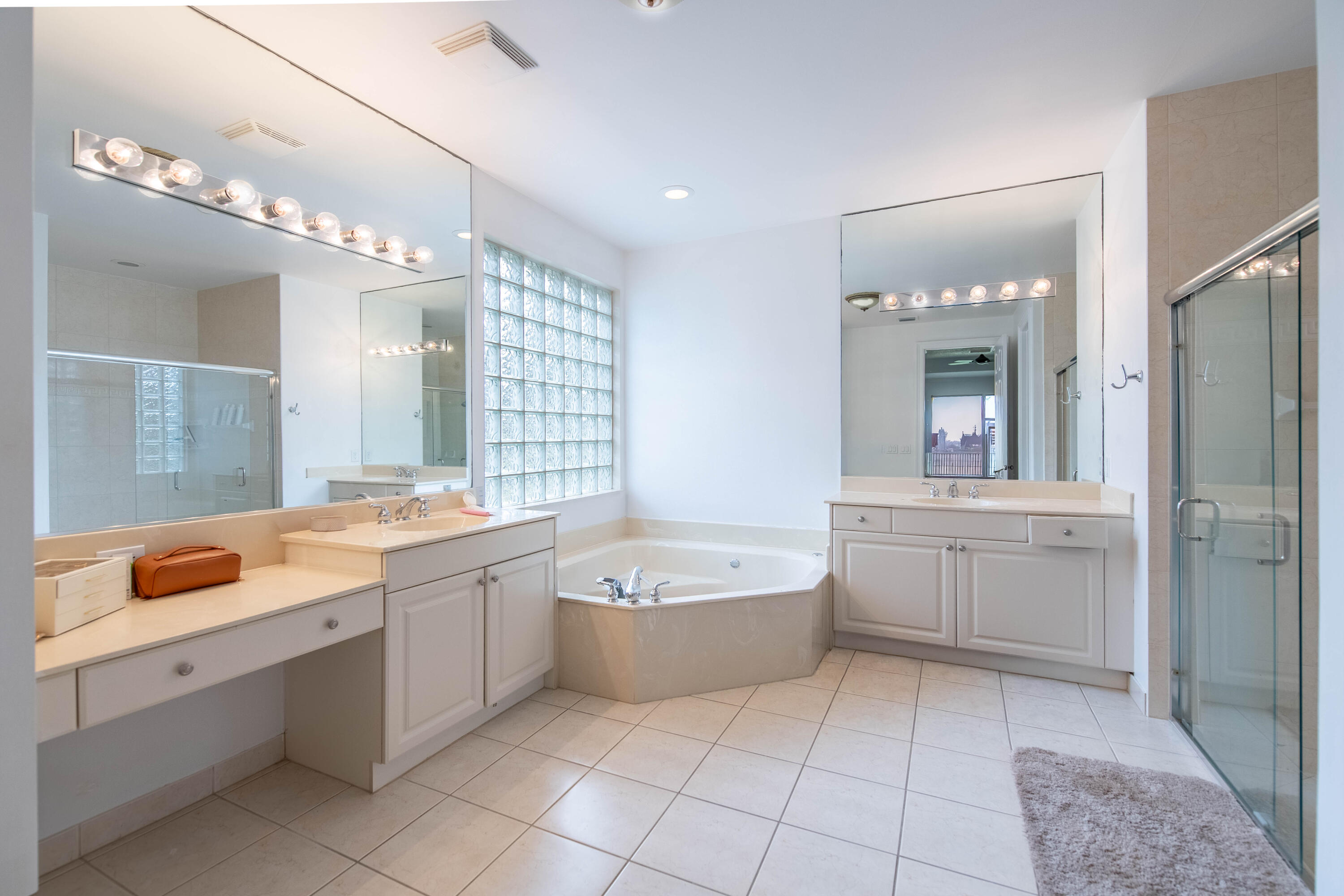 5207 SW 195TH, Miramar FL 33029