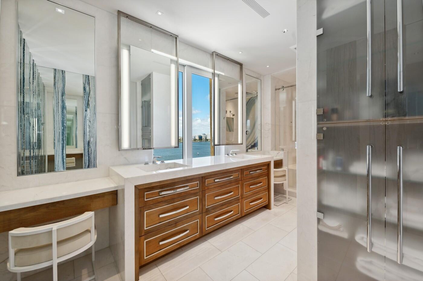 150 BRADLEY #906, Palm Beach FL 33480