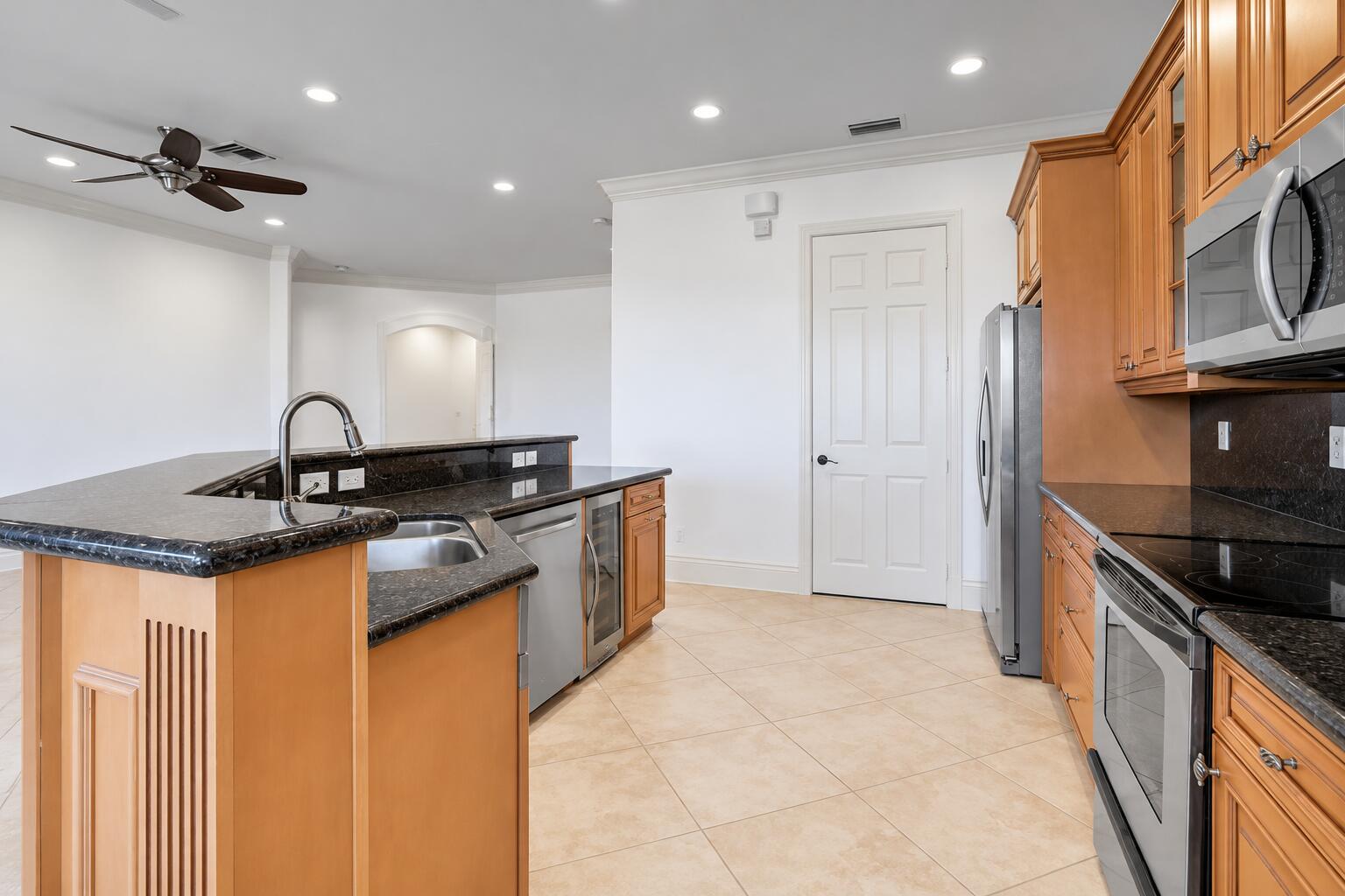 8003 NW 128TH, Parkland FL 33076