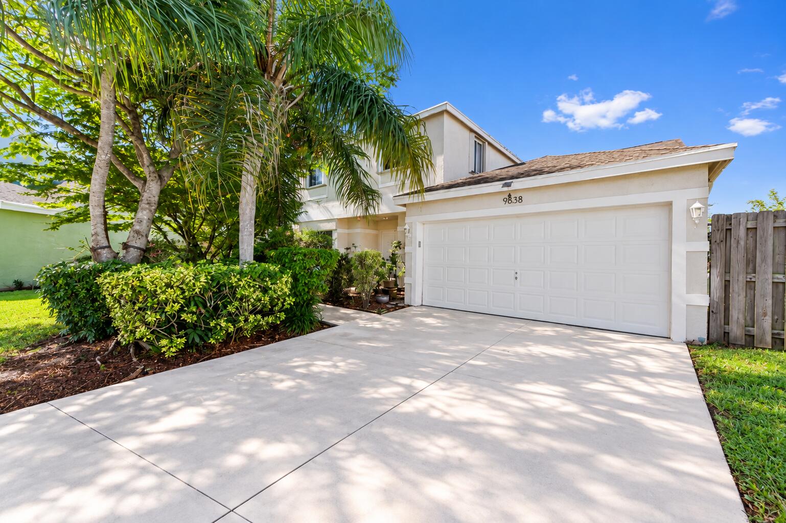 9838 Robins Nest, Boca Raton FL 33496