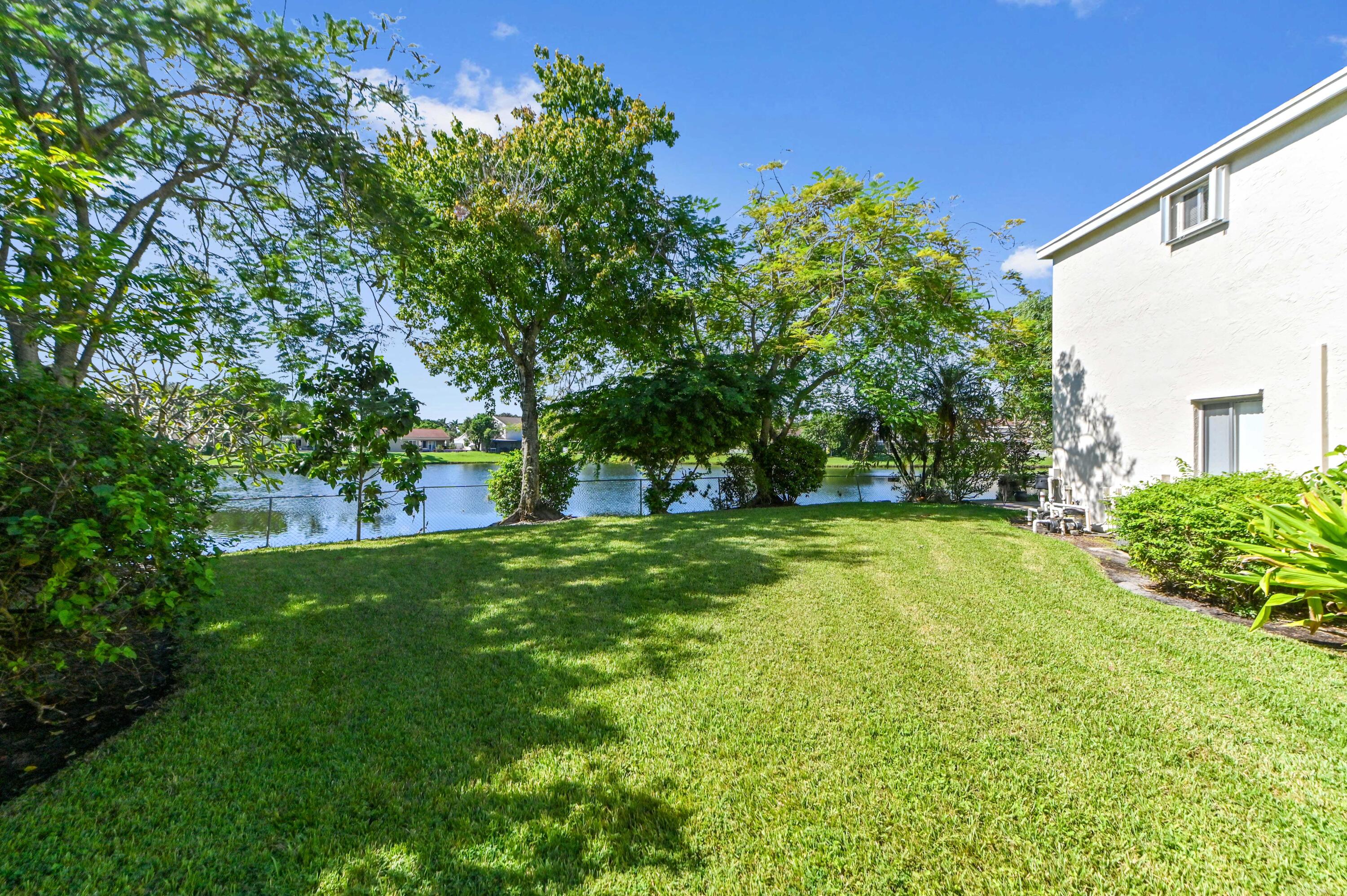 9838 Robins Nest, Boca Raton FL 33496