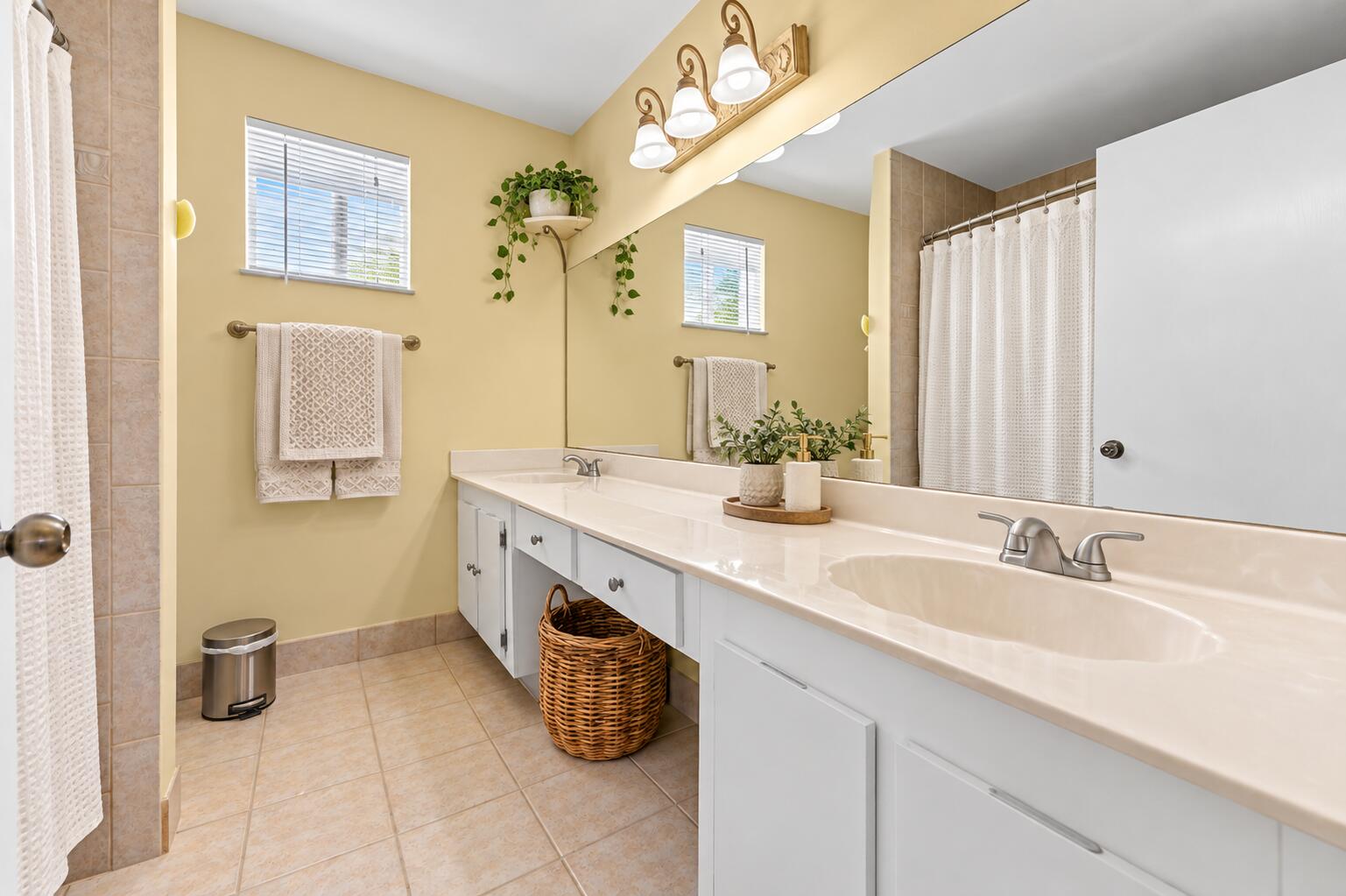 9838 Robins Nest, Boca Raton FL 33496