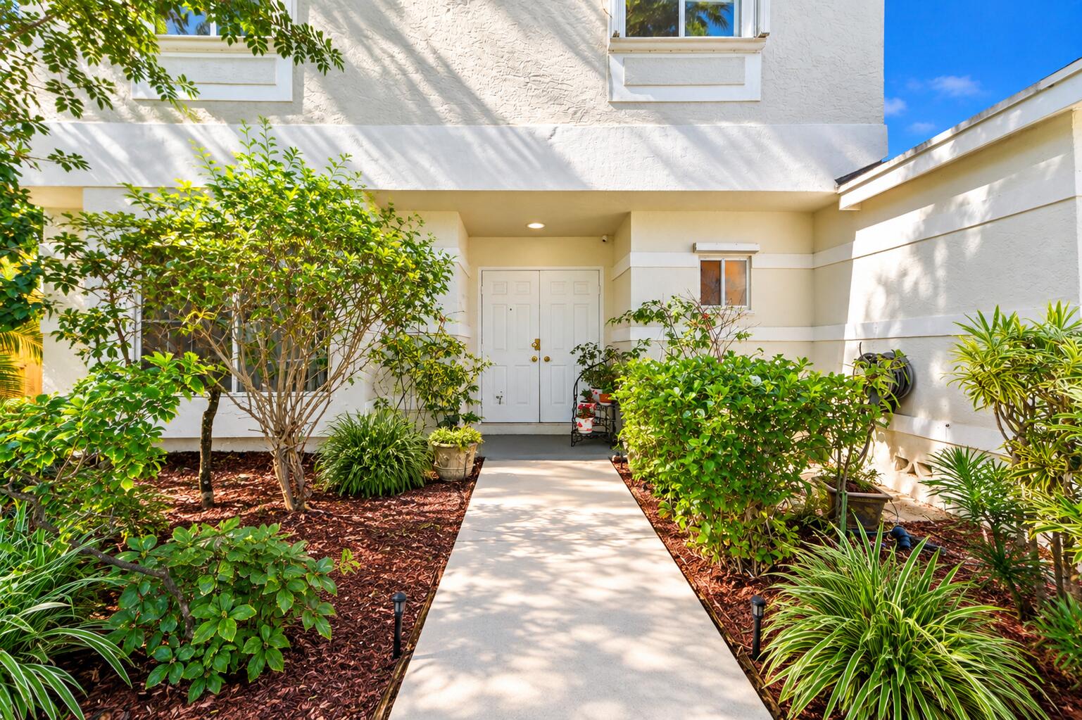 9838 Robins Nest, Boca Raton FL 33496
