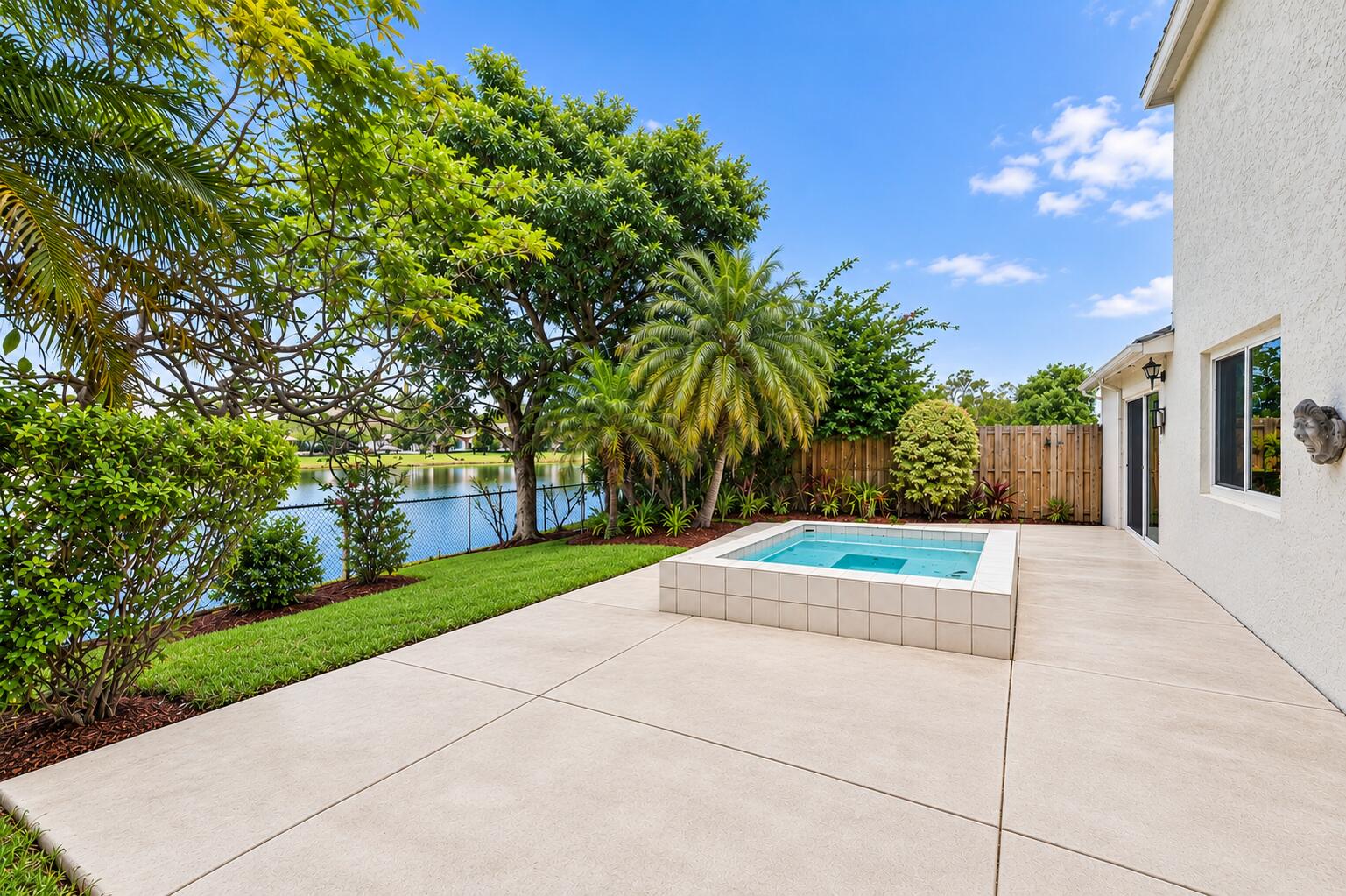 9838 Robins Nest, Boca Raton FL 33496
