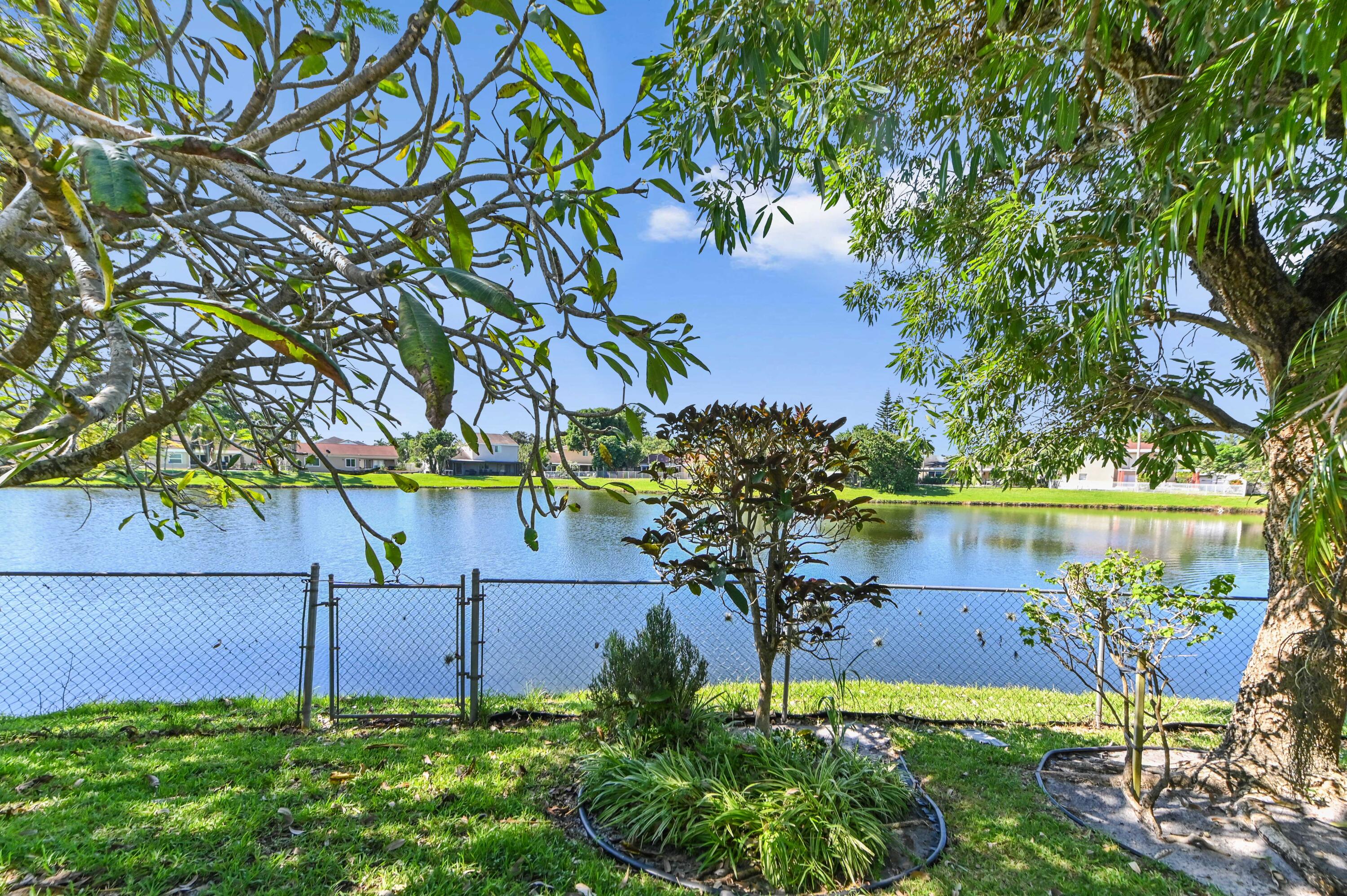 9838 Robins Nest, Boca Raton FL 33496
