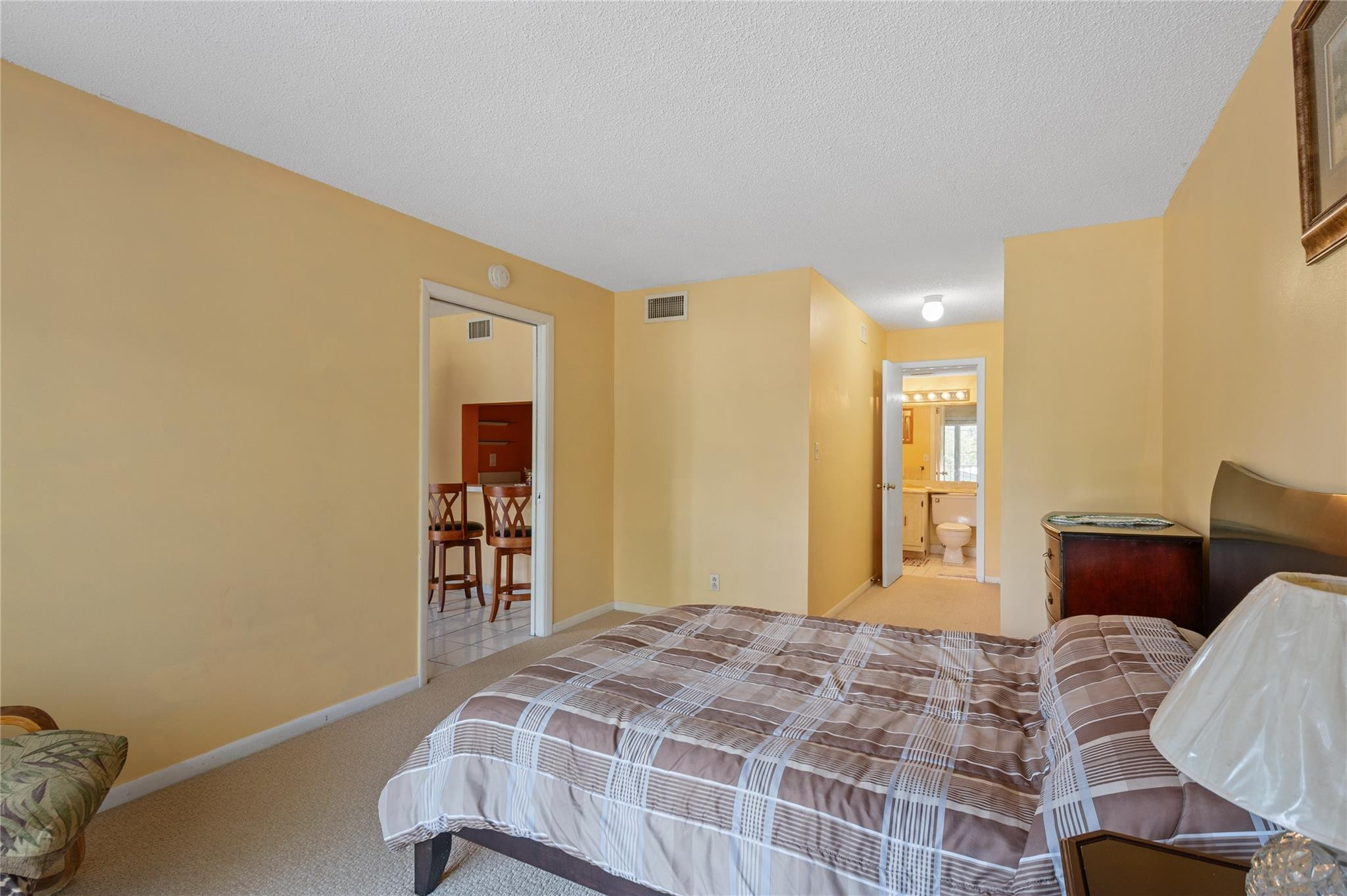3909 N Ocean #216, Fort Lauderdale FL 33308