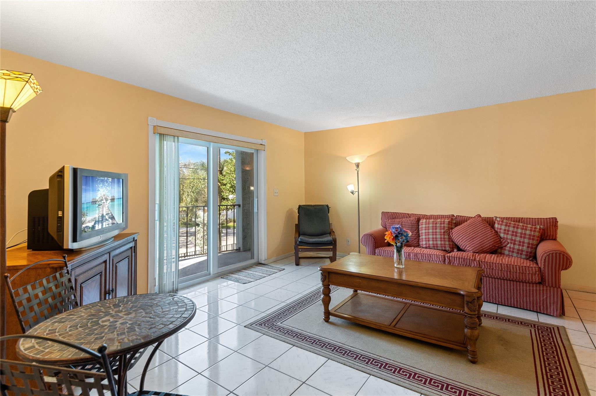 3909 N Ocean #216, Fort Lauderdale FL 33308
